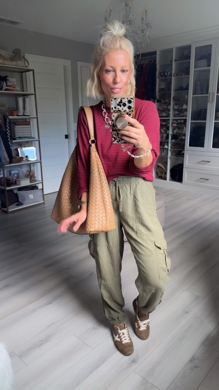 Top and pants small

#LTKootd #LTKmomlife #LTKSaleAlert
