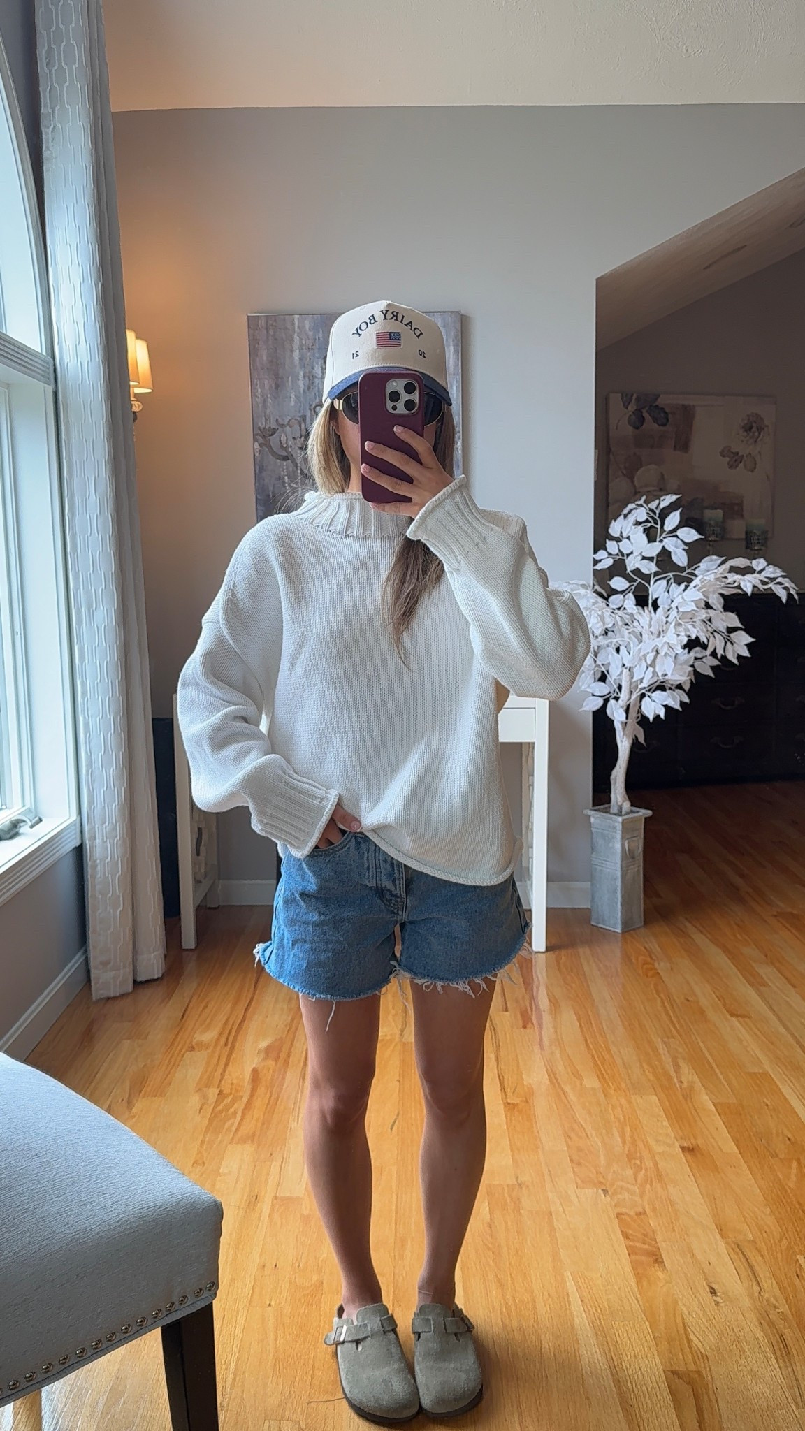 wearing a small in sweater and 23 in shorts! 

#LTKootd #LTKU #LTKSeasonal