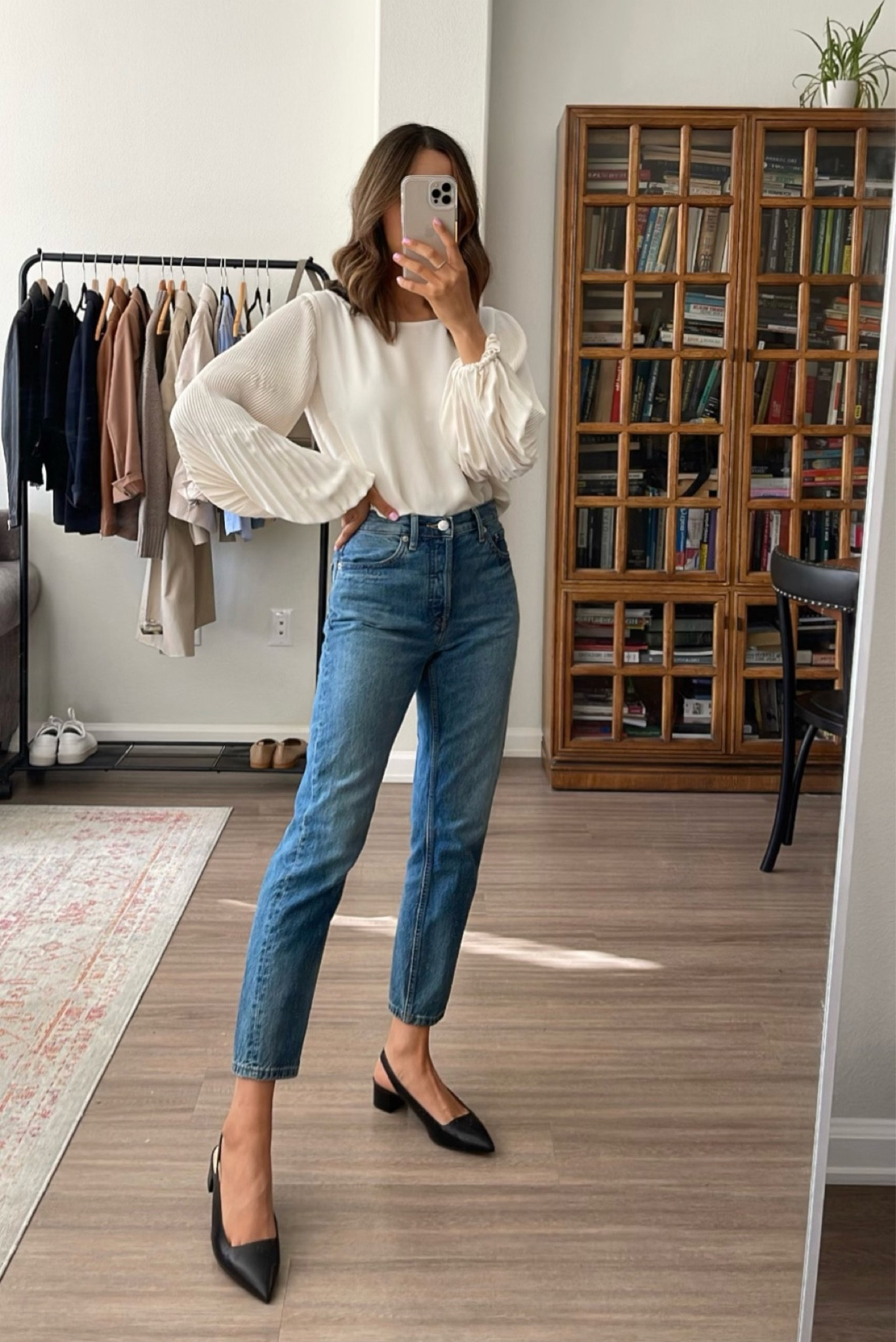 Spring workwear with jeans 

Blue jeans - I size down in madewell 
Black slingbacks 