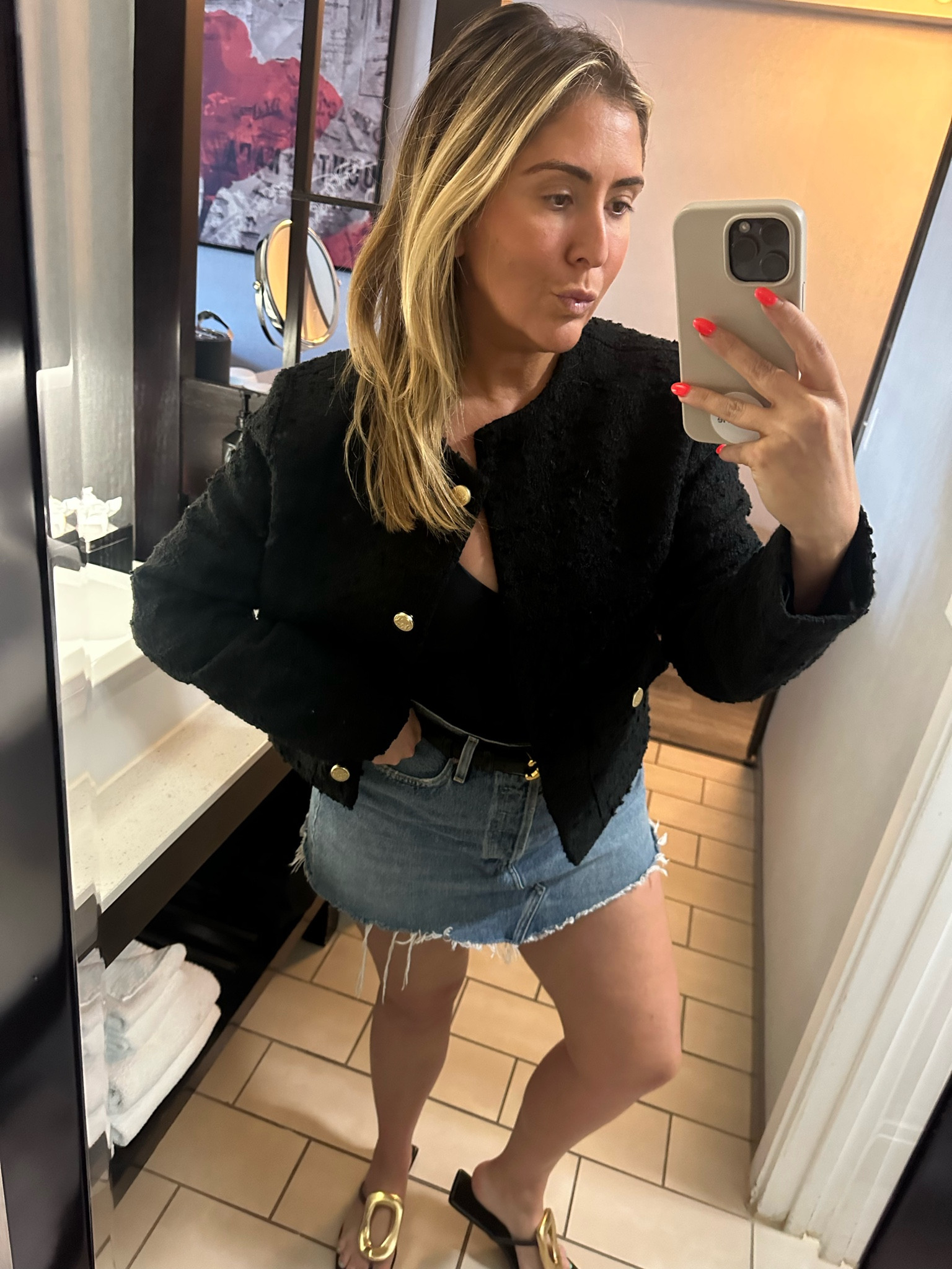 ABERCROMBIE COLLARLESS JACKET

#LTKstyletip #LTKmidsize #LTKsalealert