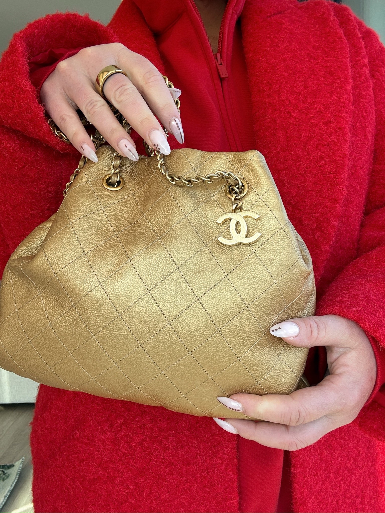 Handbag
Chanel

#LTKValentine