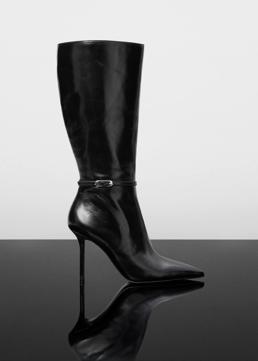Heel leather boot | MANGO (UK)