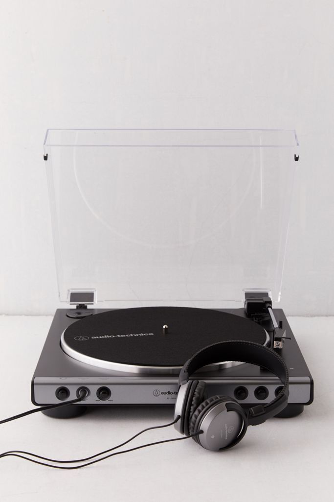 Audio-Technica LP60XHP Headphones And Record Player | Urban Outfitters (US and RoW)