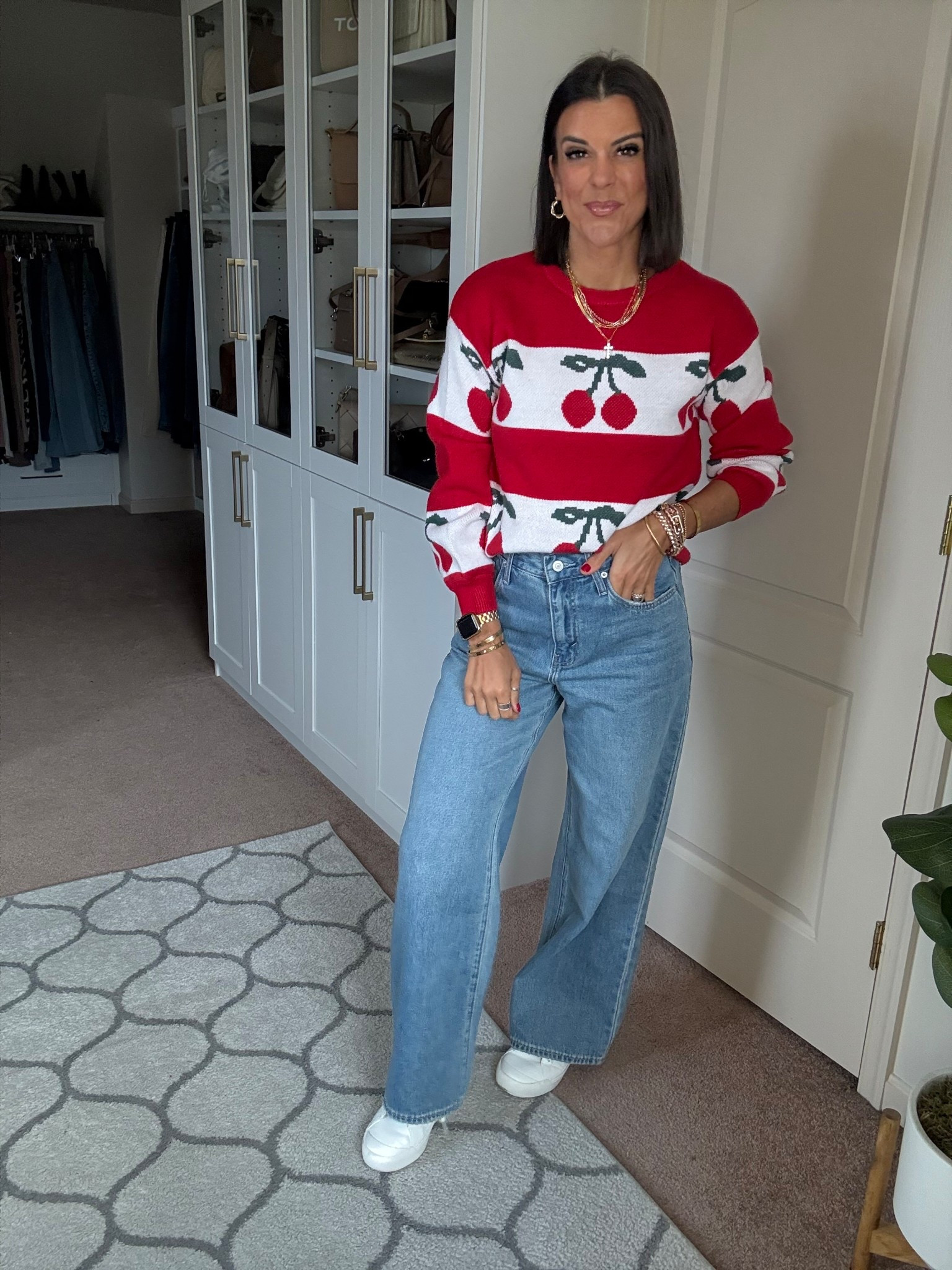 Size small in sweater, jeans fit tts 

#LTKFindsUnder100 #LTKSeasonal