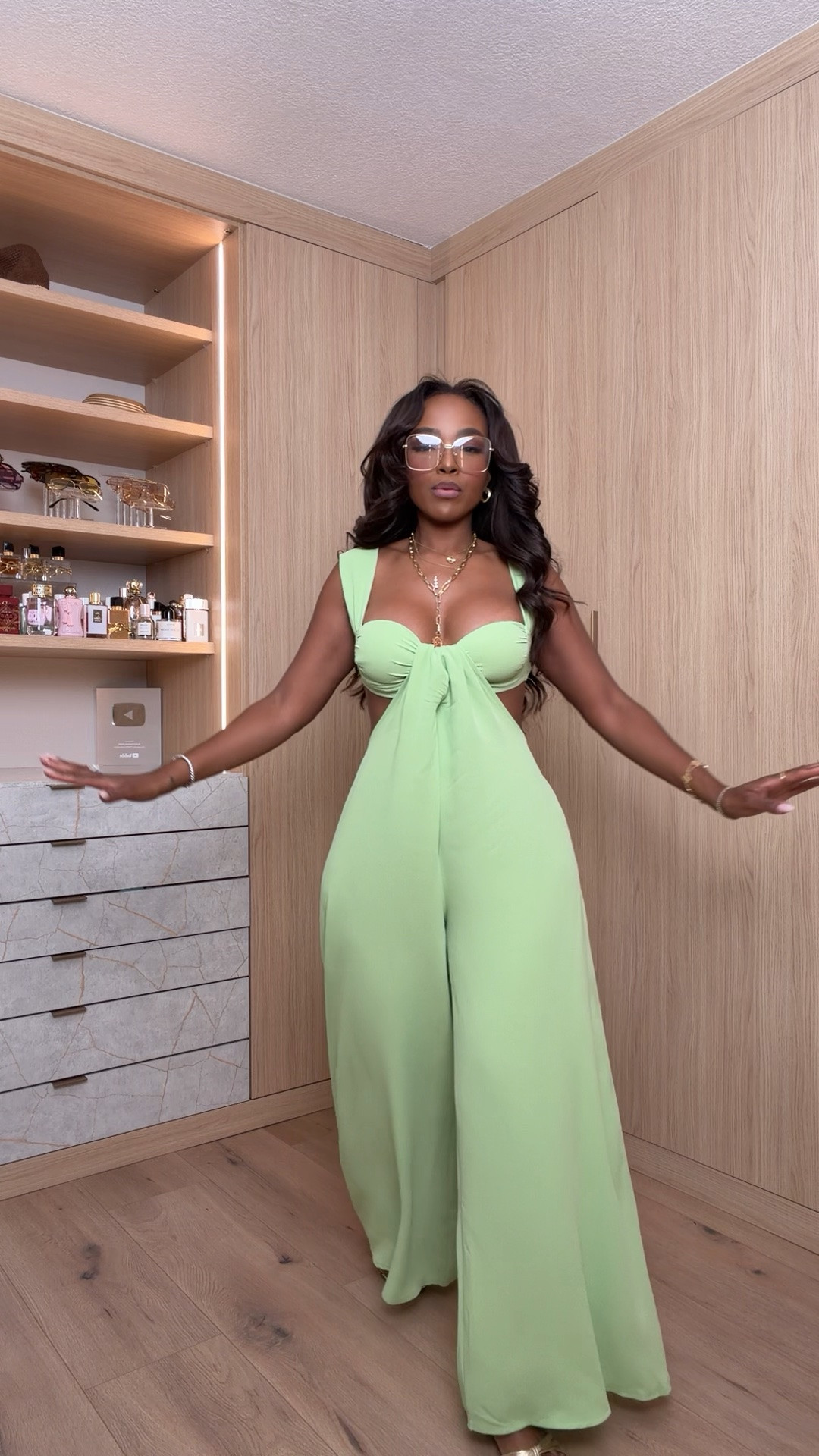 Hi Babes! 💚

This jumpsuit is giving vacation luxury! The color is absolutely stunning, the flow is so flattering, and it's one of those outfits that makes you feel instantly put together with minimal effort.

✨ Fit Details:
• Wearing a size Small
• Flowy wide-leg silhouette
• Front tie detail
• Lightweight fabric
• True to size
• Styled with layered gold jewelry and oversized sunnies

🌴 Where to Wear:
• Vacation dinners
• Resort nights
• Beachside cocktails
• Summer weddings
• Date night
• Tropical getaways

Everything is linked below!

xx, Kira | IG: KirasFashionFinds

Measurements:
Kira: 5'4" | Size Small | 140 lbs