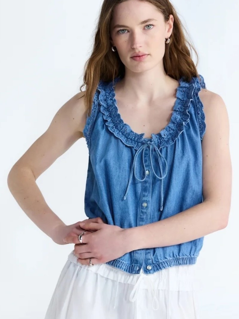 Denim top

#LTKootd #LTKWorkwear #LTKTravel