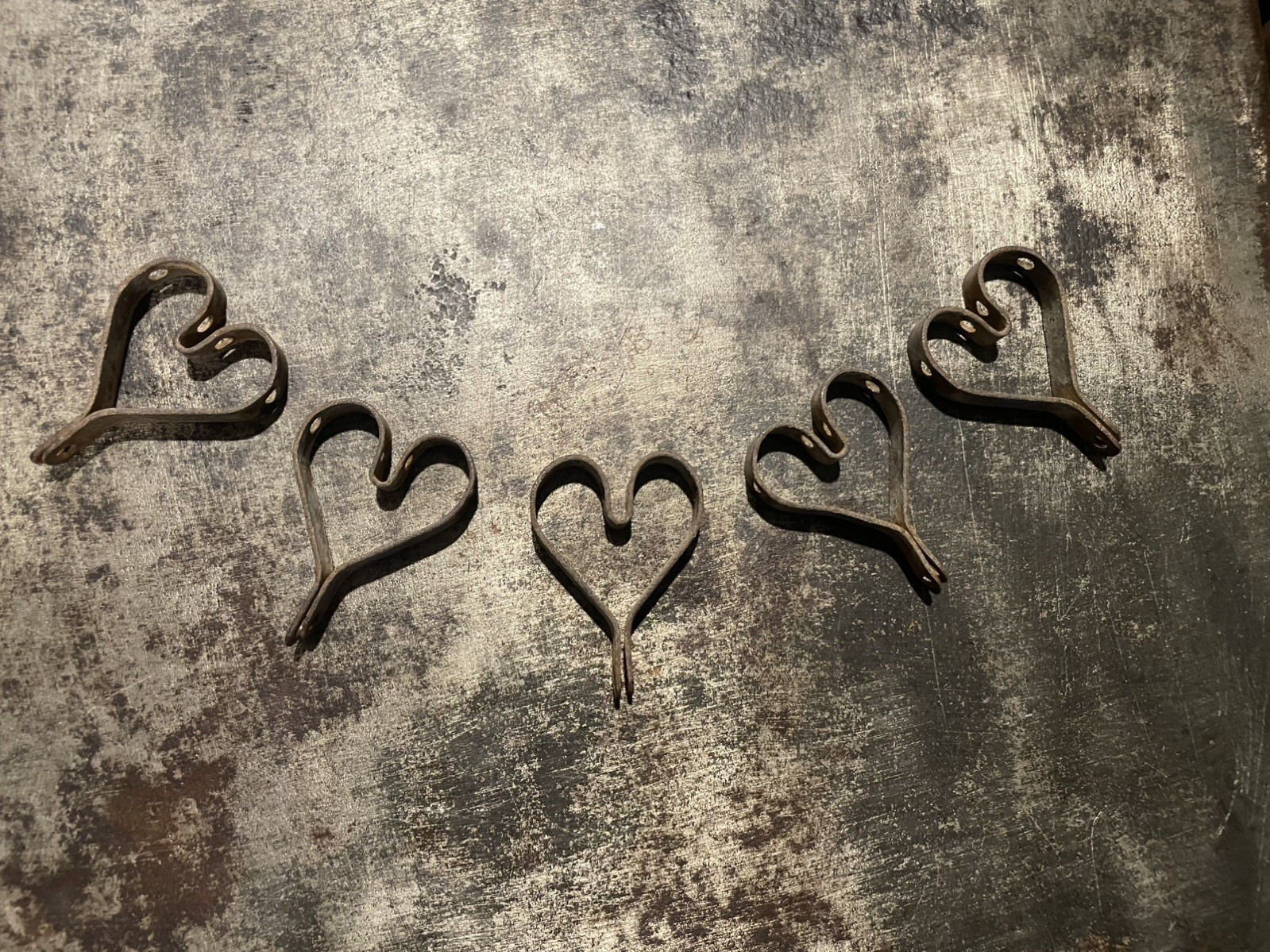 5 Old Iron Hearts | eBay | eBay US