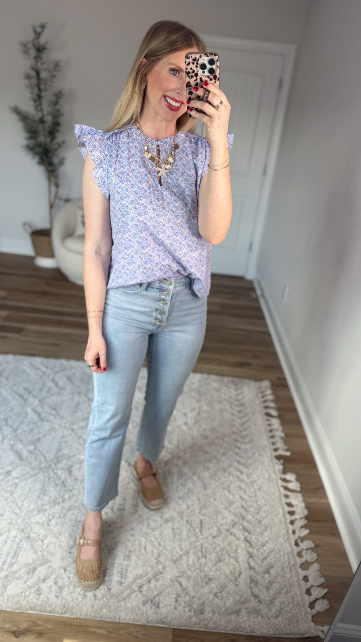 Walmart outfit, floral top,  cropped  jeans 

#LTKootd #LTKmomlife