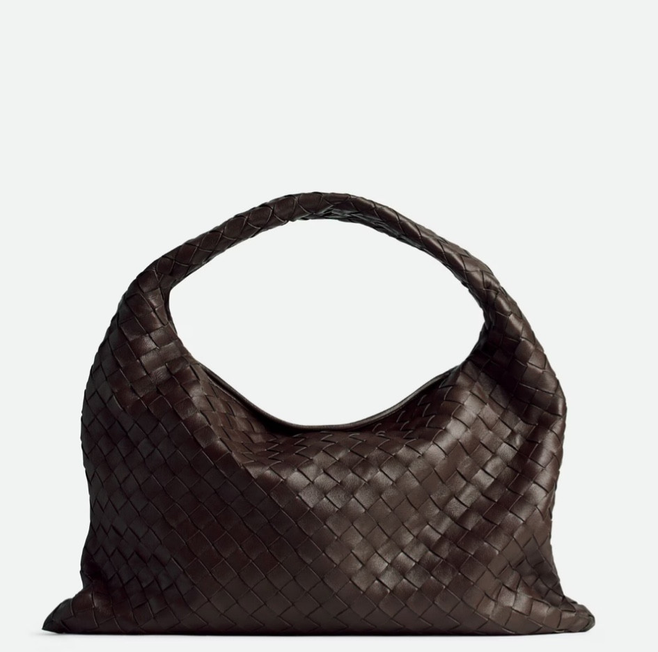 BOTTEGA VENETA

#LTKWatchNow #LTKWorkwear #LTKItBag