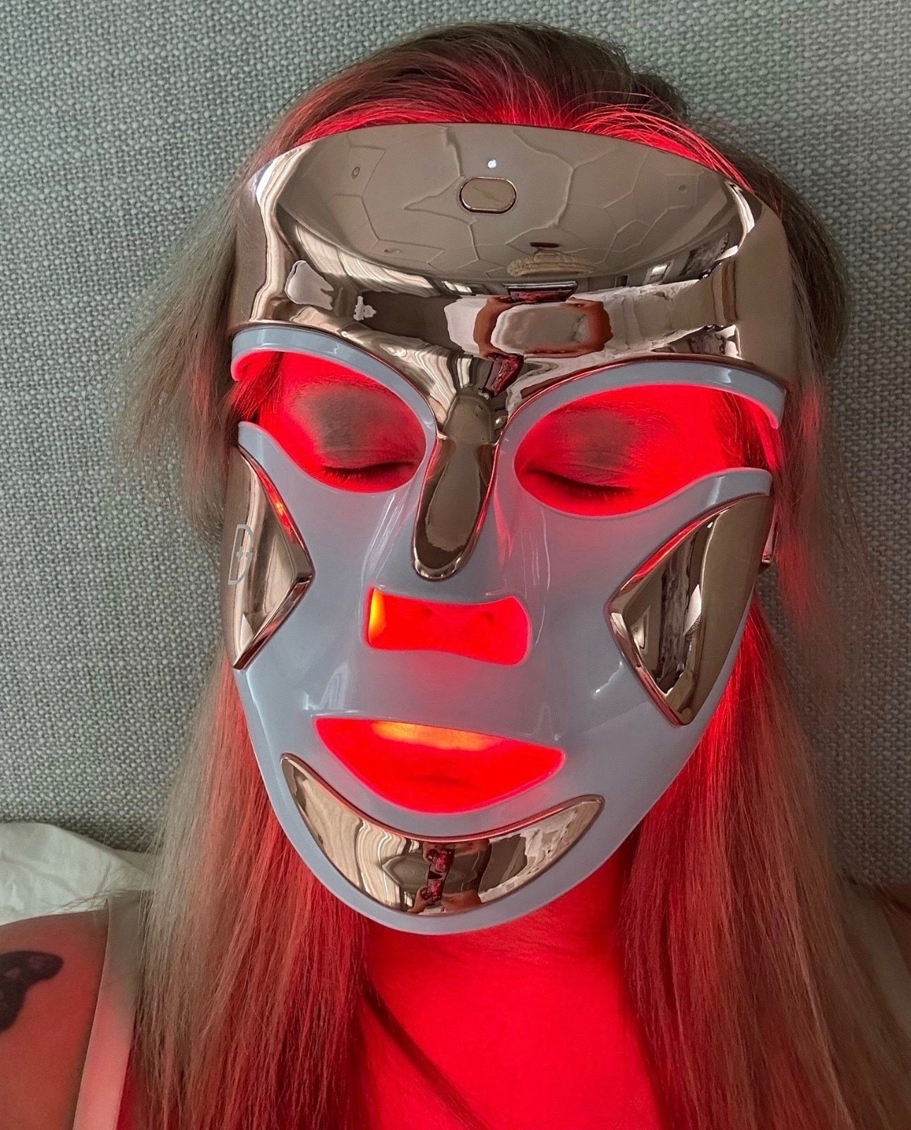 My every day ritual!! This thing is SO worth the cost!!

Beauty | red light | serum | skin routine | facial

#LTKOver40 #LTKselfcare #LTKBeauty