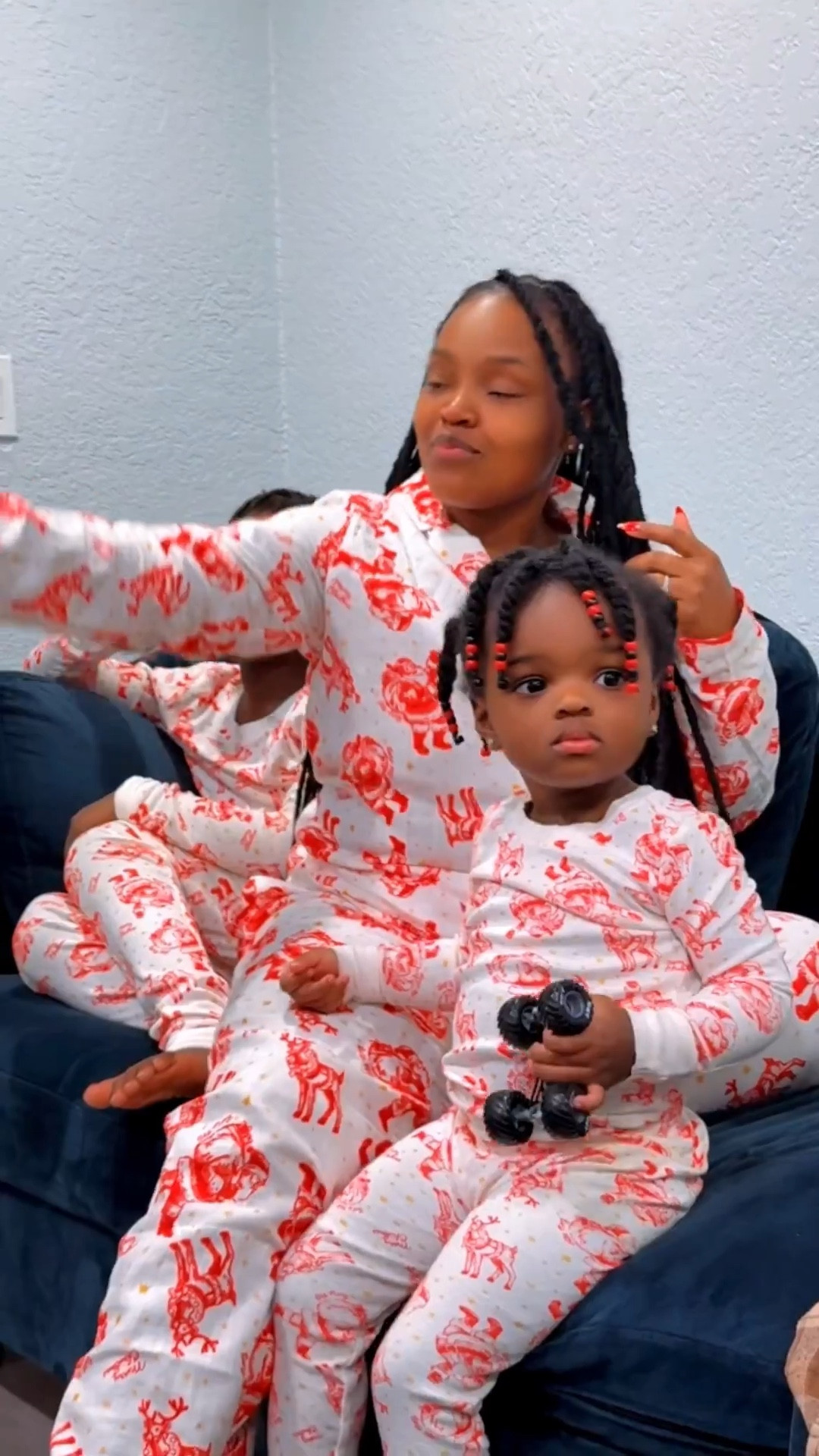 Shop our family Christmas pajamas from Old Navy — cozy, cute, and perfect for all the holiday memories 🎄❤️
I linked all our matching sets on LTK so you can grab the same festive looks for your family!

#familypajamas #christmaspajamas #oldnavypajamas #holidaystyle #LTKholiday #LTKfamily #LTKfashion #LTKfinds #LTKsale #shoppingfavorites #onlineshopping #festiveseason #ShoppingWithPriiincesss #Atlantamom #Atlantabloggers #Atlantablogger #AtlantaCreator #Atlantacontentcreators #Atlantacontentcreator

#LTKHoliday #LTKSaleAlert #LTKKids