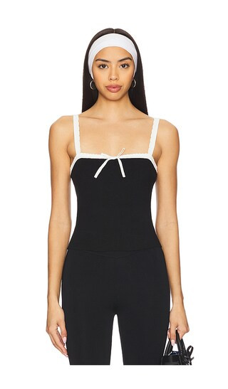 MAJORELLE Alinda Top in Black. - size S | Revolve Clothing (Global)
