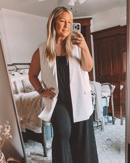 Comfortable summer work wear. I’m so blessed to be able to dress down for work and I’m loving my sleeveless blazer for the summer! 



#LTKSeasonal #LTKcurves #LTKworkwear