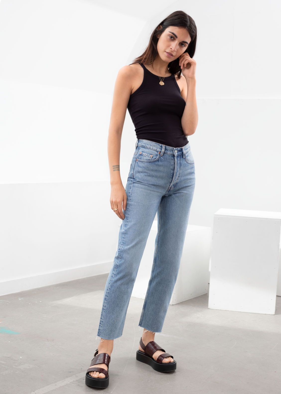 Straight Mid Rise Jeans | & Other Stories (EU + UK)