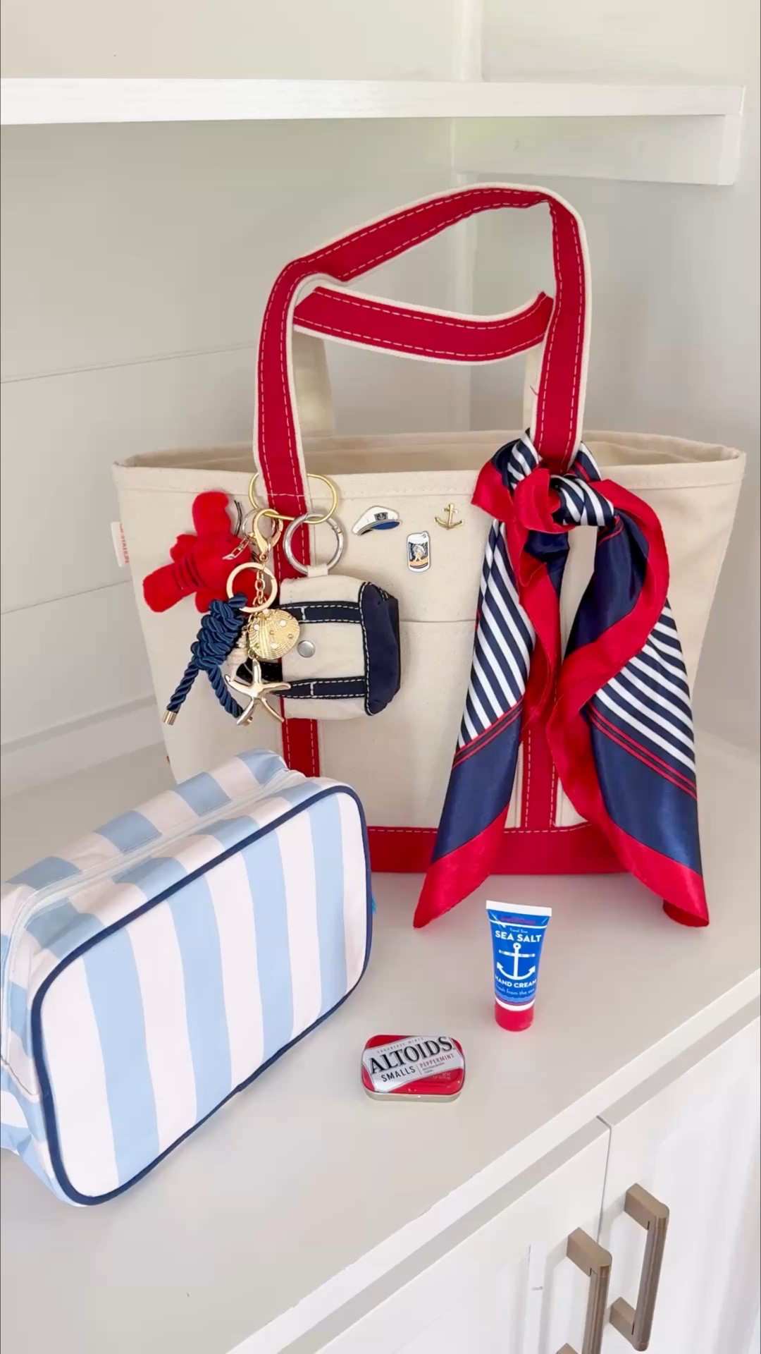 Amazon canvas tote bag, boat and tote, ll bean, llbean, coastal style, east coast summer, lands end, preppy, bag charm, bag charms, amazon finds, amazon fashion, amazon favorites, amazon must haves 

These Amazon canvas tote bags are a must have!🌊 especially if you love boat and totes!⛵️ these come in two sizes, lots of colors and can be embroidered!!😍 added all of these amazon bag charms and pins!🦀🛟 


#LTKFindsUnder50 #LTKItBag #LTKTravel