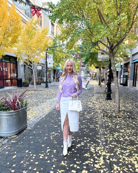 Sweater and boots are old, but linked dupes below! Everything linked is on sale for Black Friday 💜

Skirt: 26

Fall | Cropped Sweater | Cable-Knit Sweater | Denim Midi Skirt | White Ankle Booties

#LTKSeasonal