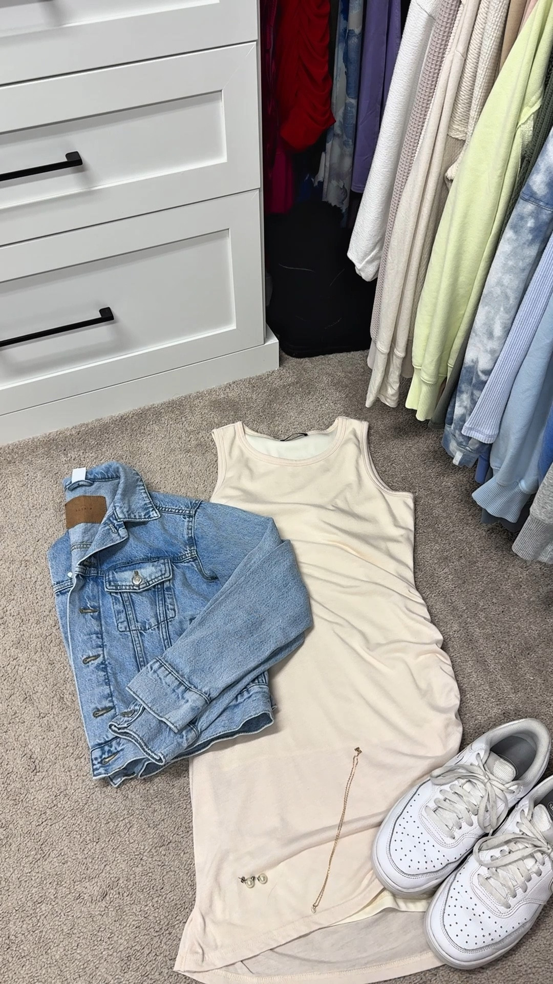 Weekend uniform unlocked 🍂 A cozy t shirt dress, denim jacket, crisp white sneakers, and the perfect pearls ⚜️ effortless style for pumpkin patches, coffee runs, and everything in between. 🤎👟✨

#FallStyle #WeekendOutfit #CasualChic #OOTDFall #EffortlessStyle #SneakerOutfit #EverydayInspo

#LTKPetite #LTKSeasonal #LTKU