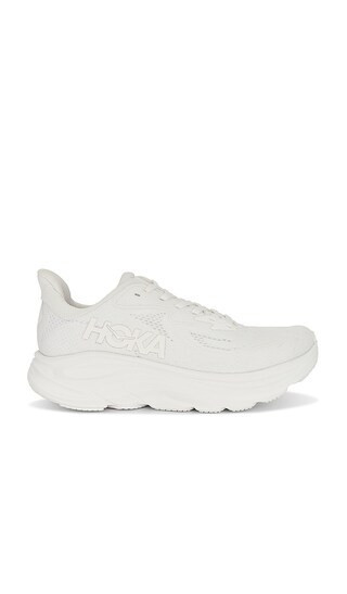 Hoka Clifton 10 Sneaker in White. - size 10 | Revolve Clothing (Global)
