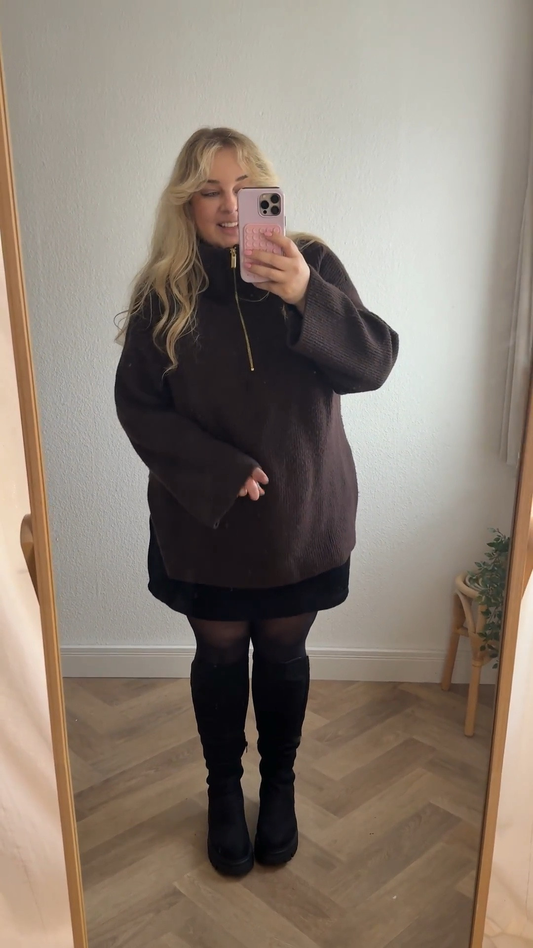 Outfit of the day 🖤🤎

#plussizefashion #strickpulli #curvy #autumn #herbst