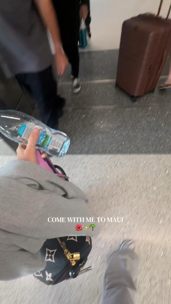 Yayayayay!!! Going to be the best weekend🫶🏼🫶🏼🫶🏼

#LTKvlog #LTKdayinmylife #LTKTravel