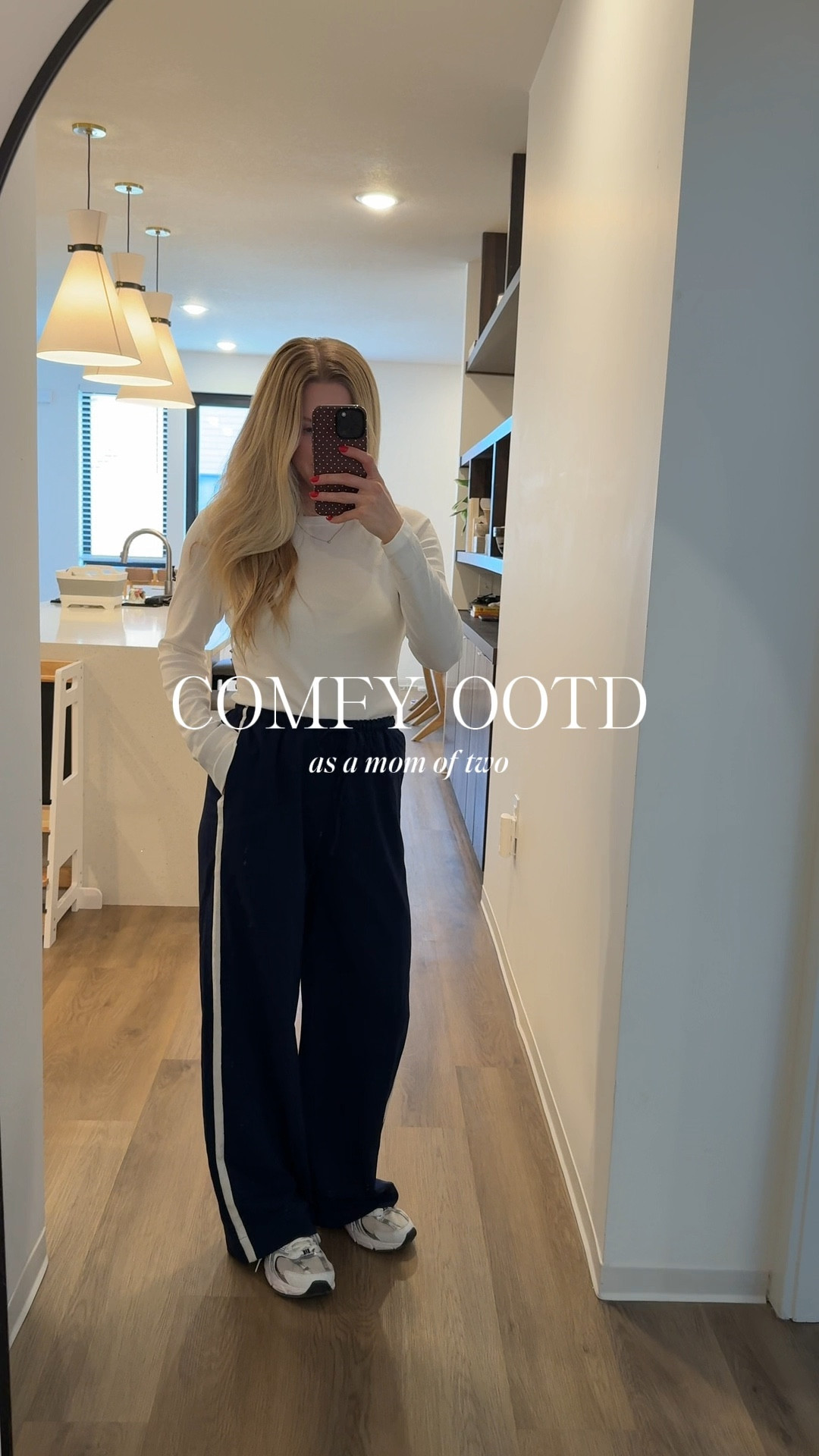 Size small in pants and top 🫶🏼 

#LTKmomlife #LTKootd