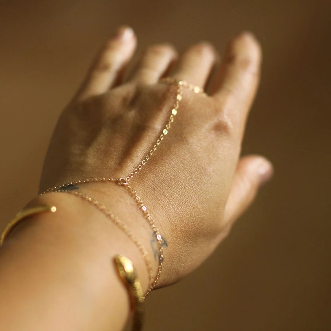 Gold Hand Chain Bracelet Gold Bracelet 14K Gold Fill - Etsy | Etsy (US)