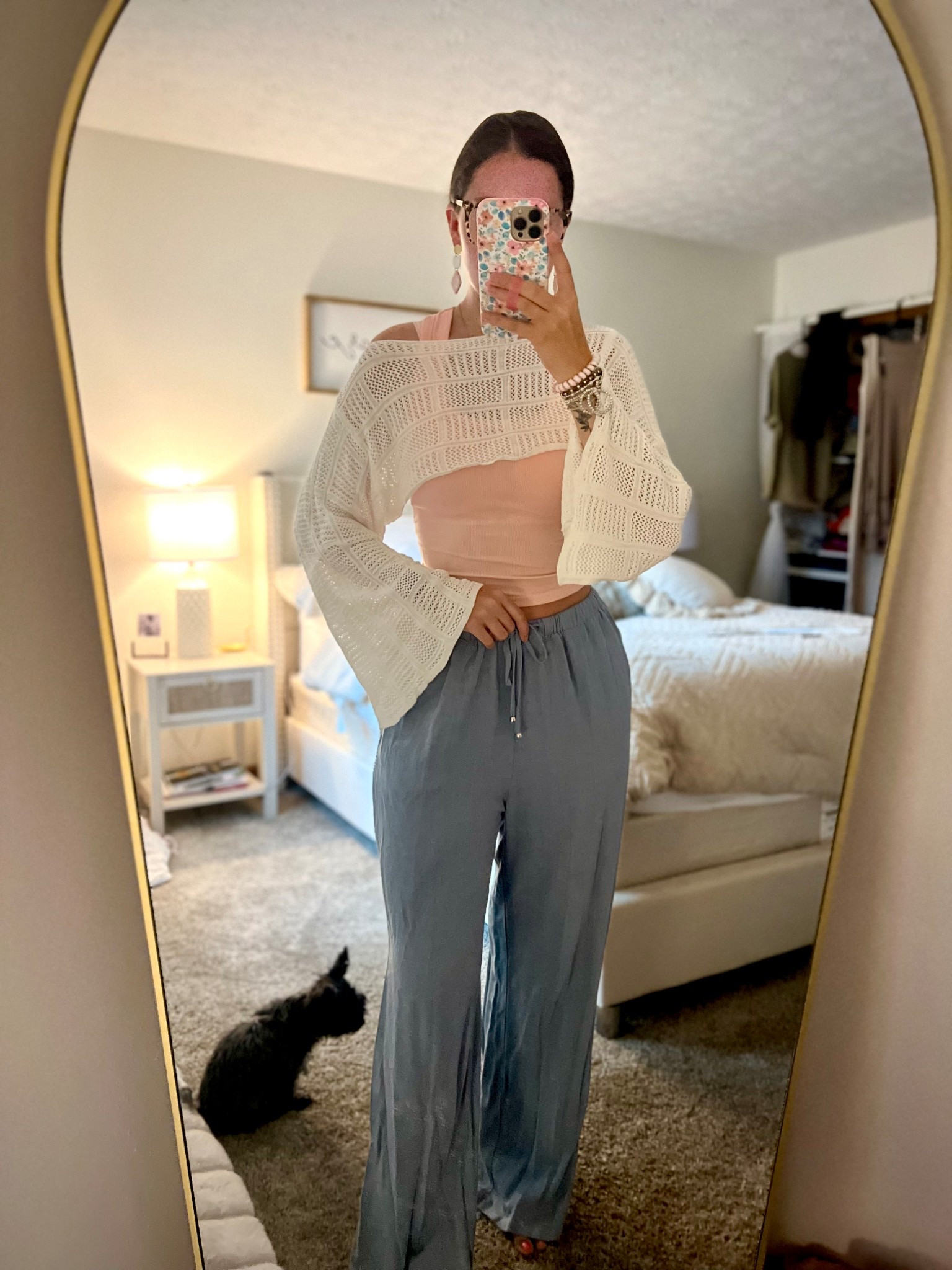 Comfy, lazy day fit!!🙌🏻

#LTKU #LTKBeauty #LTKStyleTip