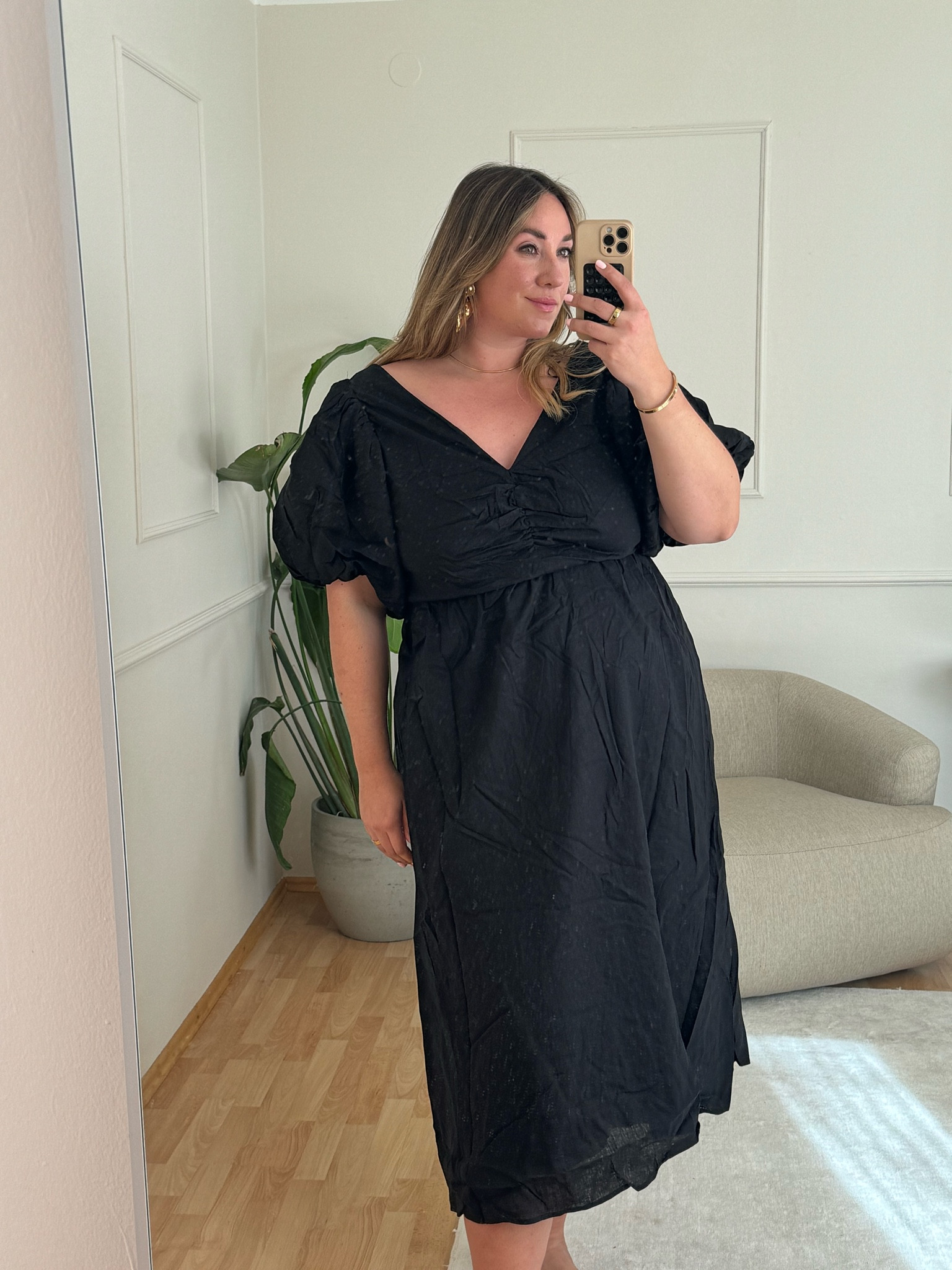 Love this dress and the bow in the back 🎀 

#LTKstyletip #LTKfindsunder50 #LTKplussize