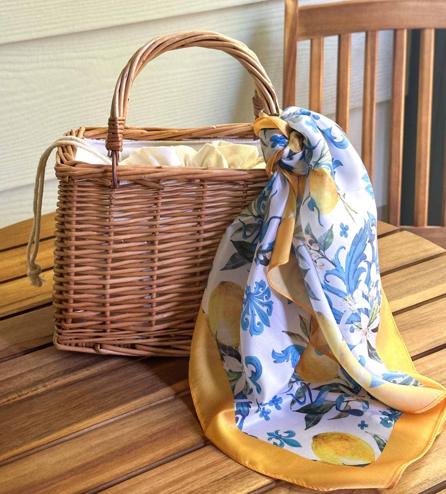 Love this bag!!!! it does come with a couple of scarfs to tie on the side, but this one is one that I bought separately. Linking both items for you all! 🍋

#LTKStyleTip #LTKOver40 #LTKSeasonal