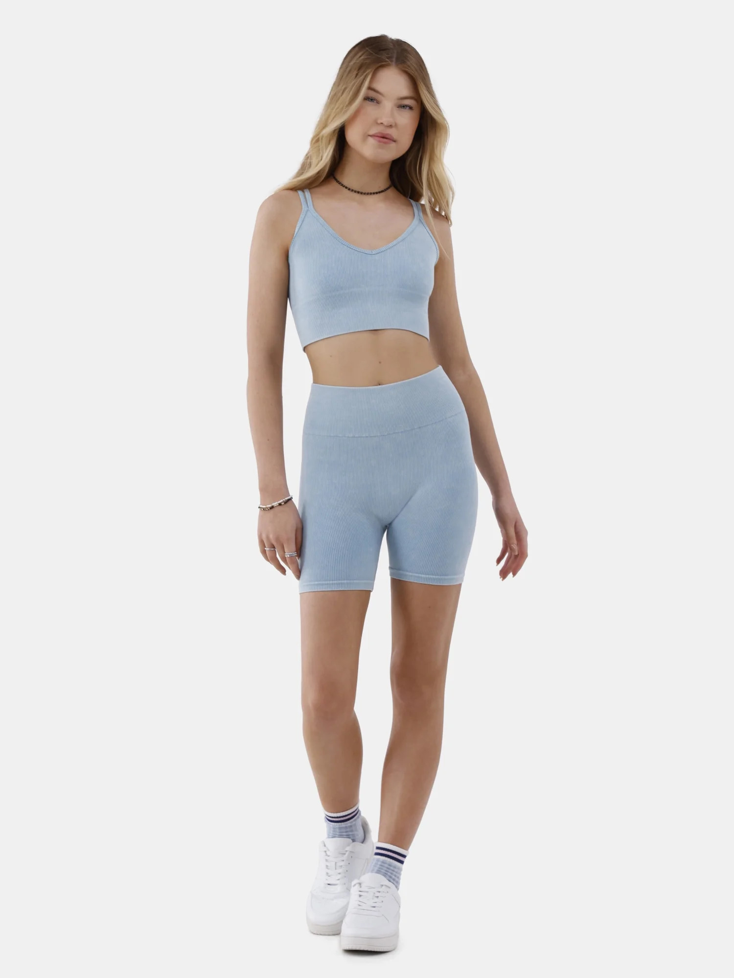 No Boundaries Ribbed Seamless Cami and Shorts Set, 2 Piece, Women’s and Women's Plus - Walmart.... | Walmart (US)