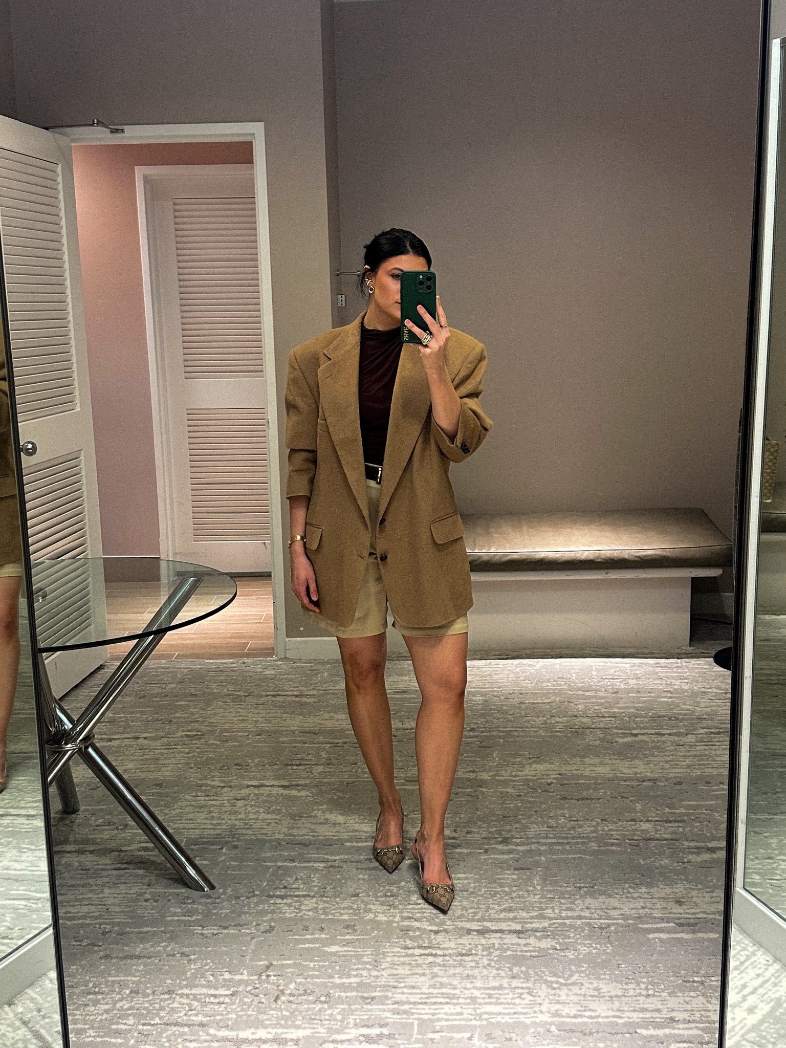 Amazon top and belt 


#LTKWorkwear #LTKStyleTip #LTKFindsUnder100