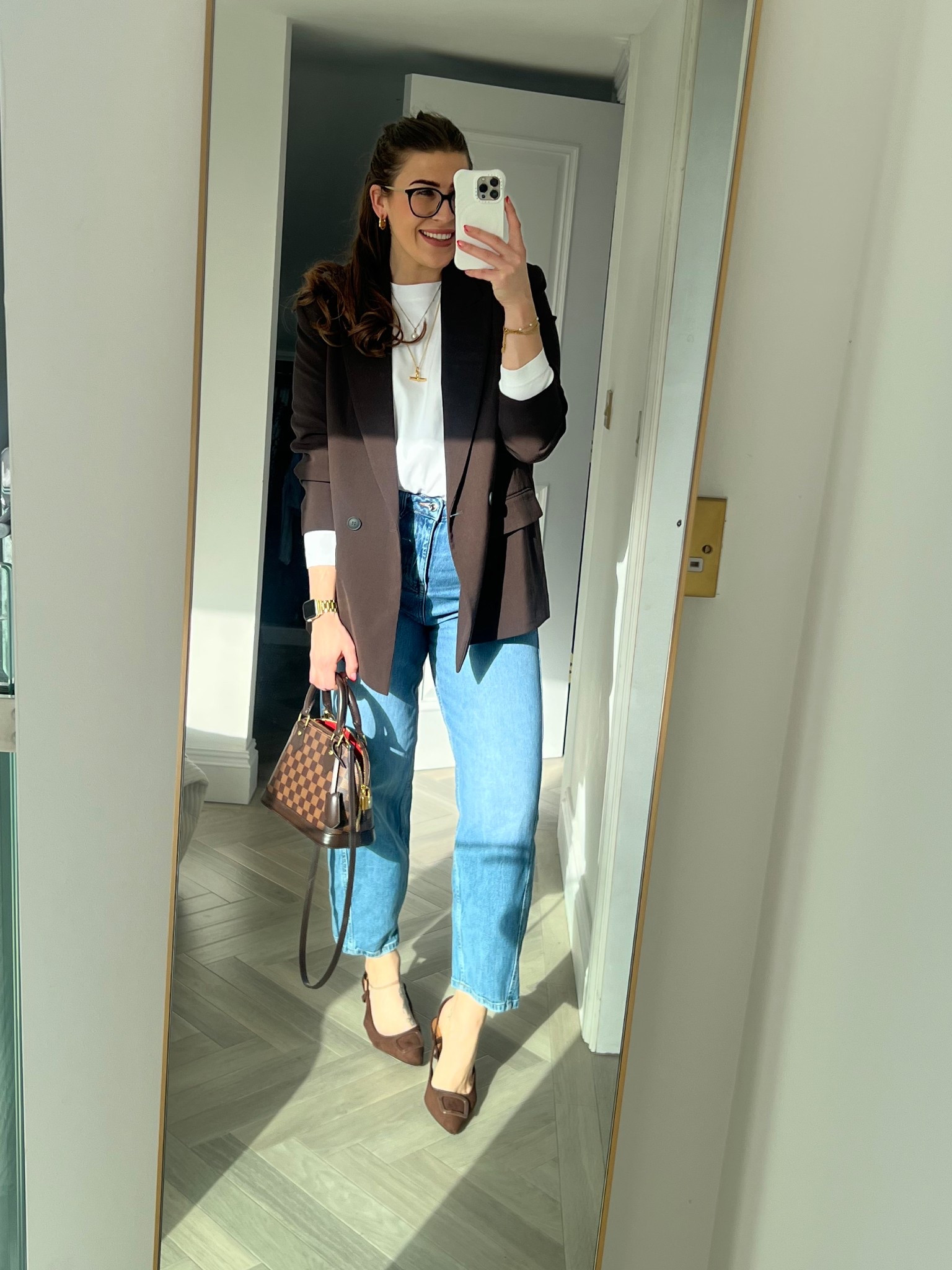 Mothers Day 🤎

Friends like these brown slingbacks
Carrot jeans - linked
Zara Brown Blazer
Cos Long sleeve top - linked 


#LTKmidsize #LTKuk #LTKspring