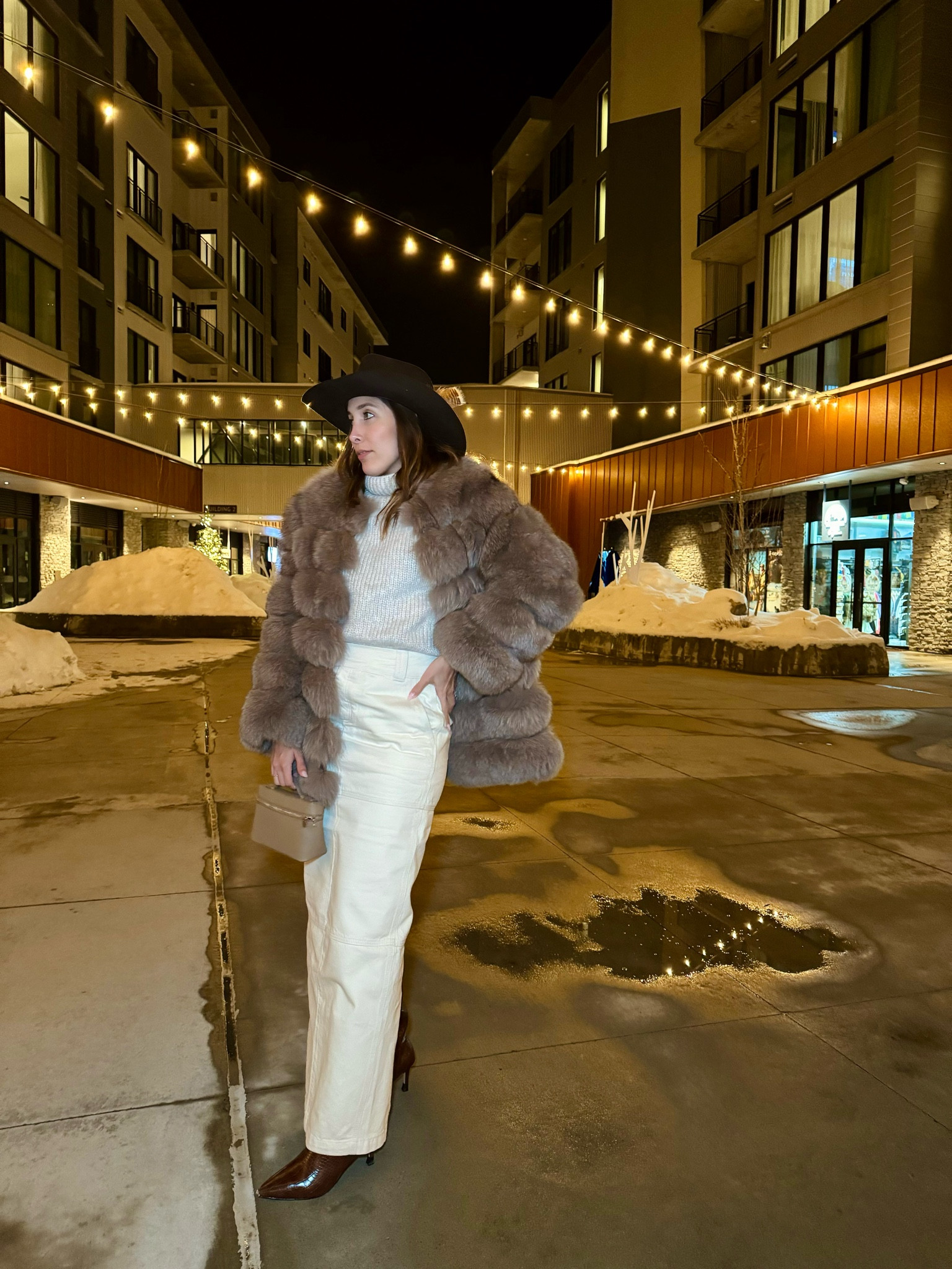 What do you guys think of winter whites?! 

#LTKshoecrush #LTKSeasonal #LTKstyletip
