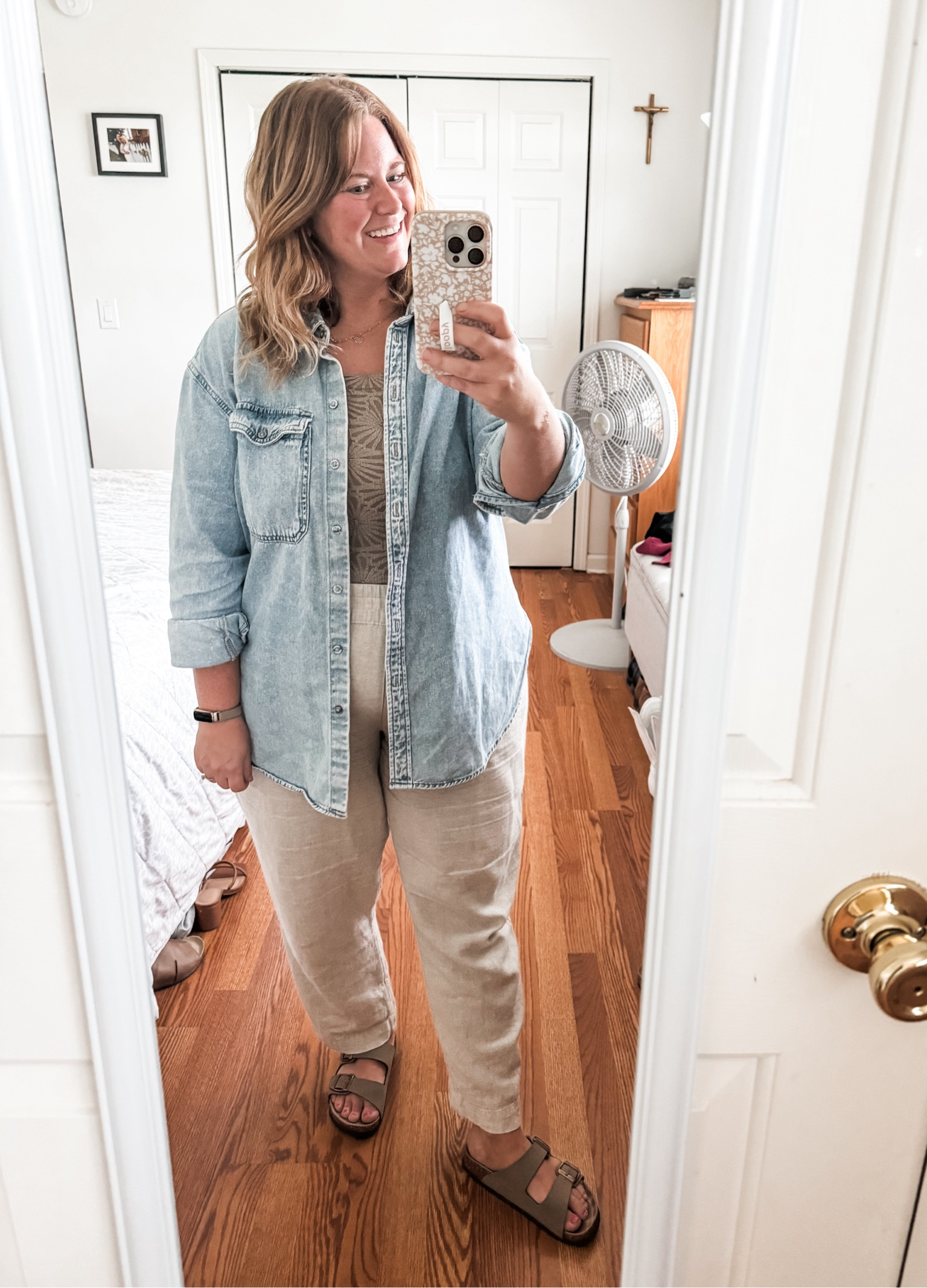 This teacher outfit is sooo comfy! Linen pants, stretchy textured tank, and denim shirt.  

#LTKWorkwear #LTKMidsize #LTKFindsUnder50
