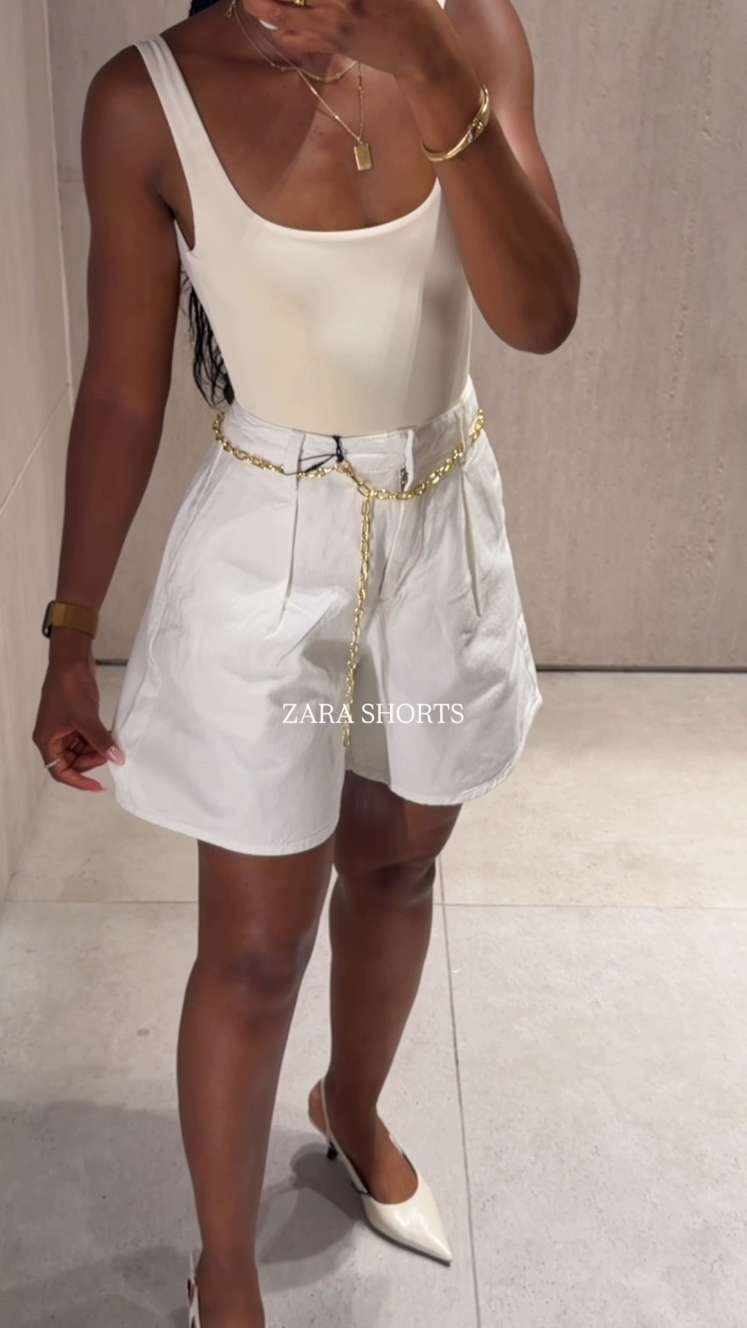 The perfect white ZARA shorts for summer 🤍


 Zara shorts, white shorts, summer outfit, high waisted shorts, petite style, vacation outfit, minimalist fashion, neutral outfit, chic summer look, capsule wardrobe.

#LTKstyletip #LTKsummer #LTKitalia