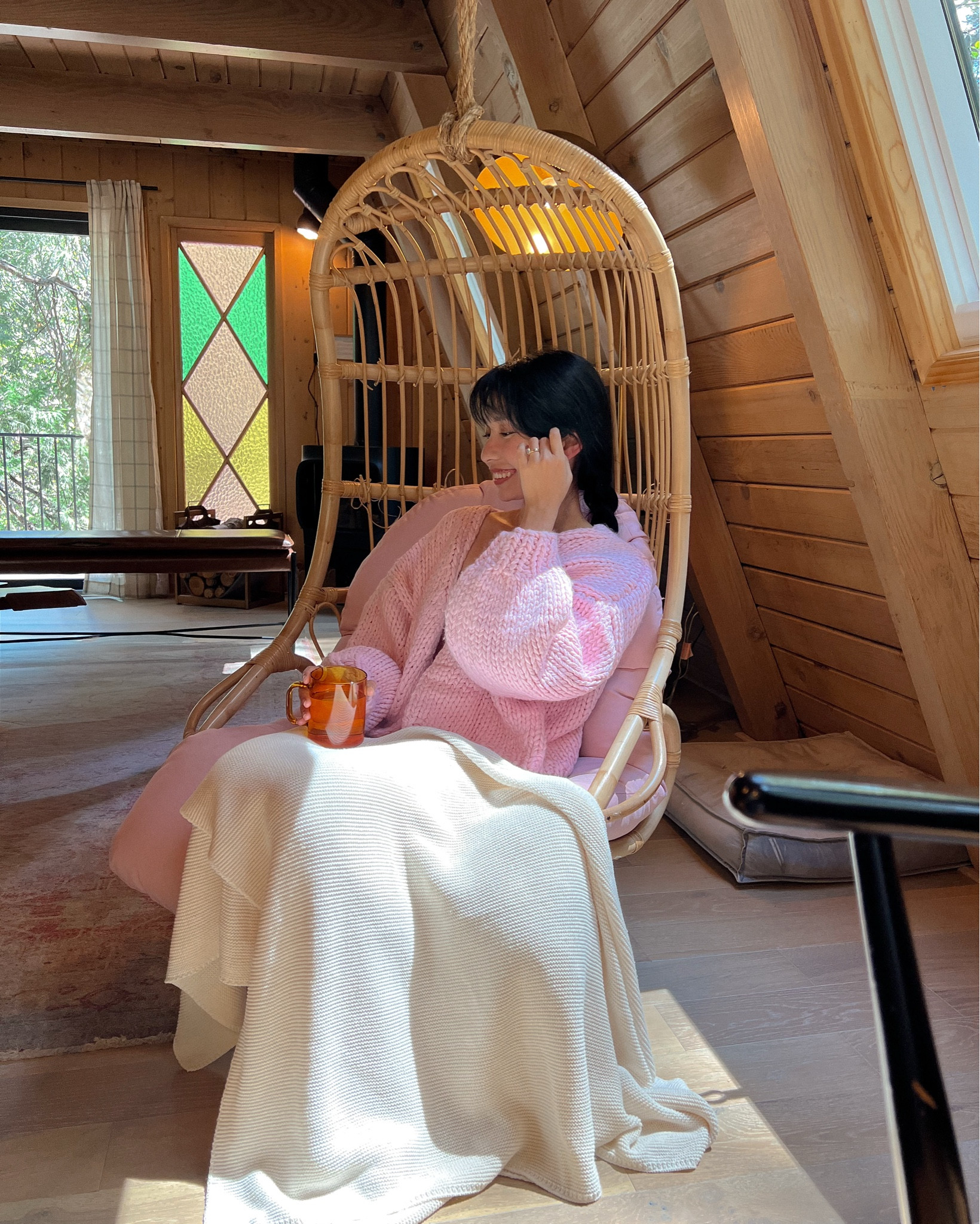 Spring in Lake Arrowhead 🤍🌸
Slow cabin days, fresh air, flowers in vases, and the softest pink layers.



#LTKootd #LTKmorningroutine #LTKPetite