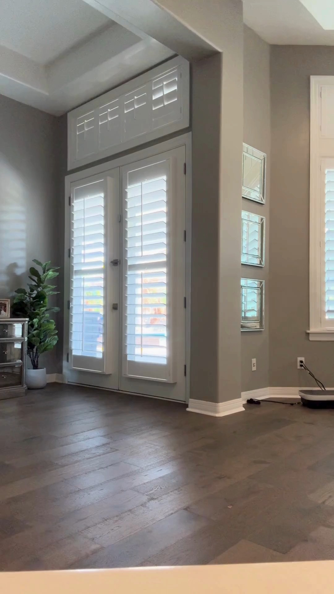 The most stunning jeans in all the colors!  I can't believe these are under $100! The most beautiful crystal detailing with gorgeous lace on the legs.  These are a steal, buy a pair in every color! 

 #LTKSeasonal #LTKFindsUnder100 #LTKStyleTip