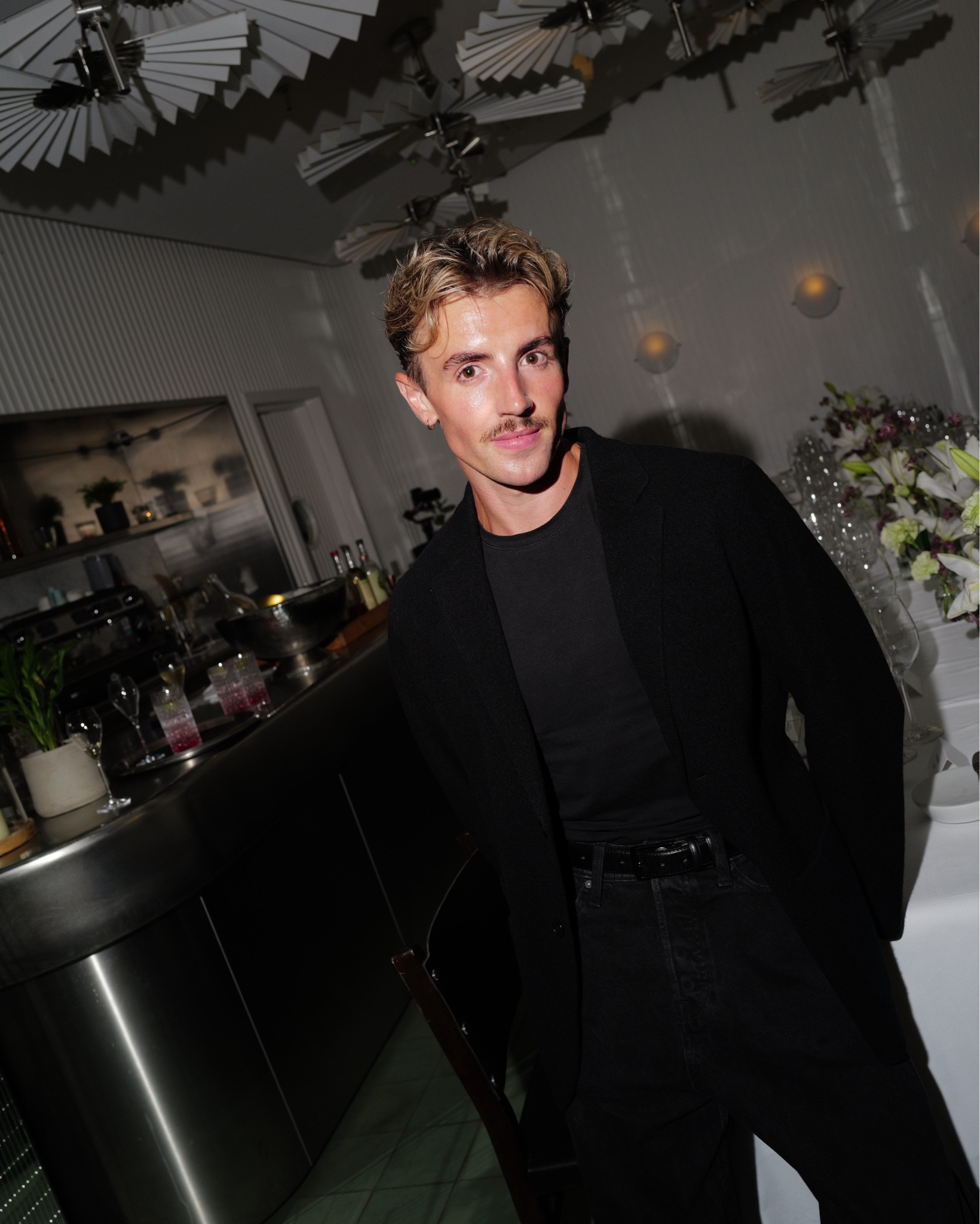 Men’s classy black outfit with blazer and t shirt 

#LTKautumn #LTKuk #LTKmens