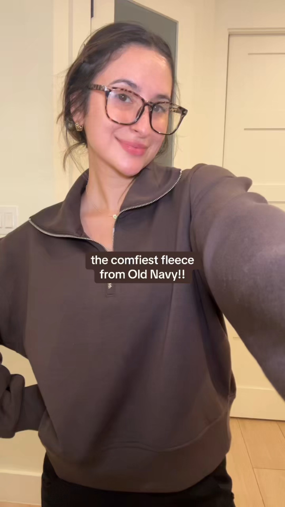 Old Navy has this fleece on sale! Different colors + matching bottoms😍 

#LTKU #LTKFindsUnder50 #LTKootd