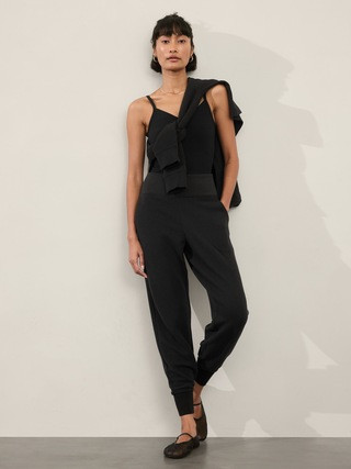 Coaster Luxe High Rise Jogger | Athleta