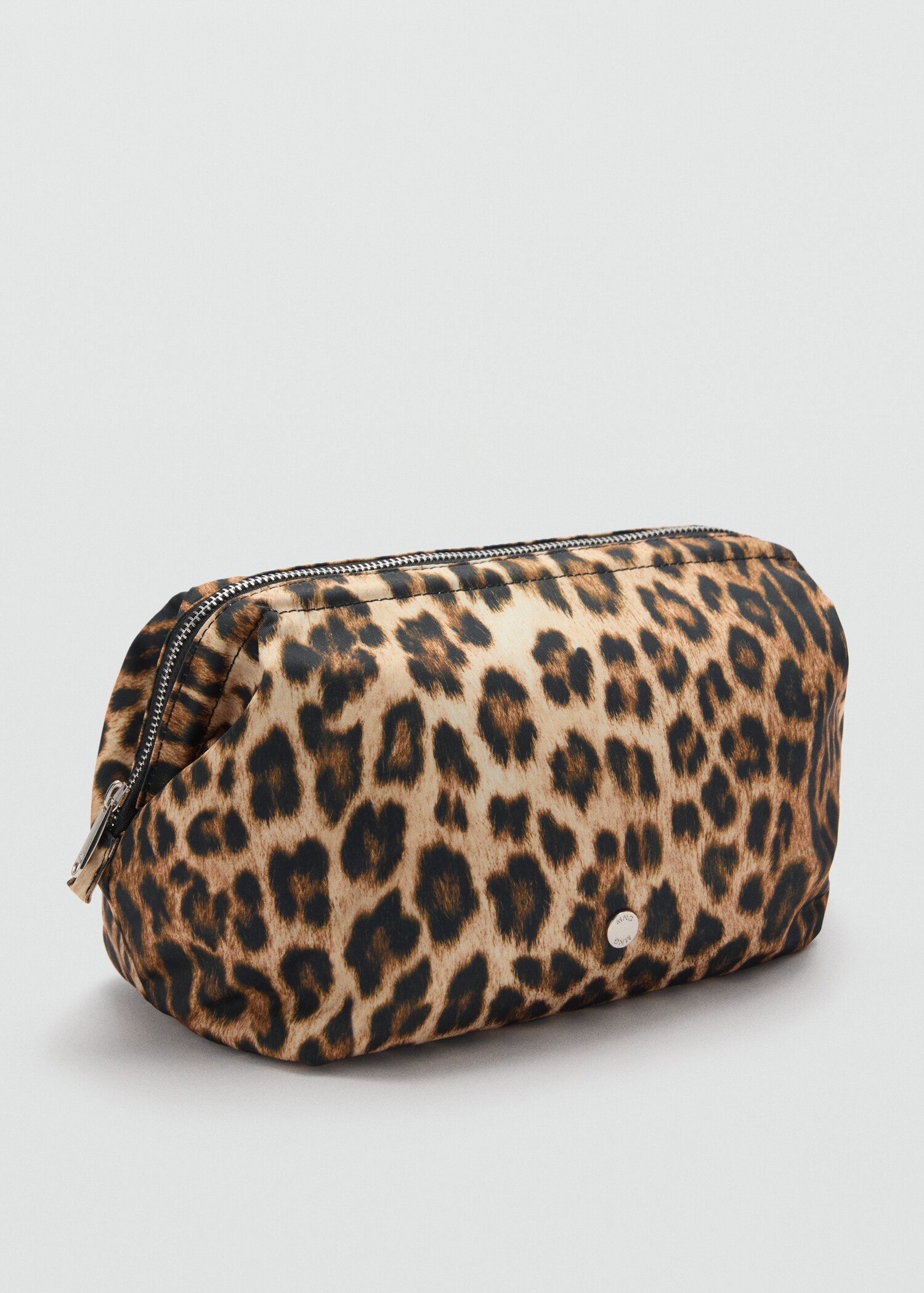 Zipped nylon cosmetics bag - Women | MANGO USA | Mango (US/MX/AU)