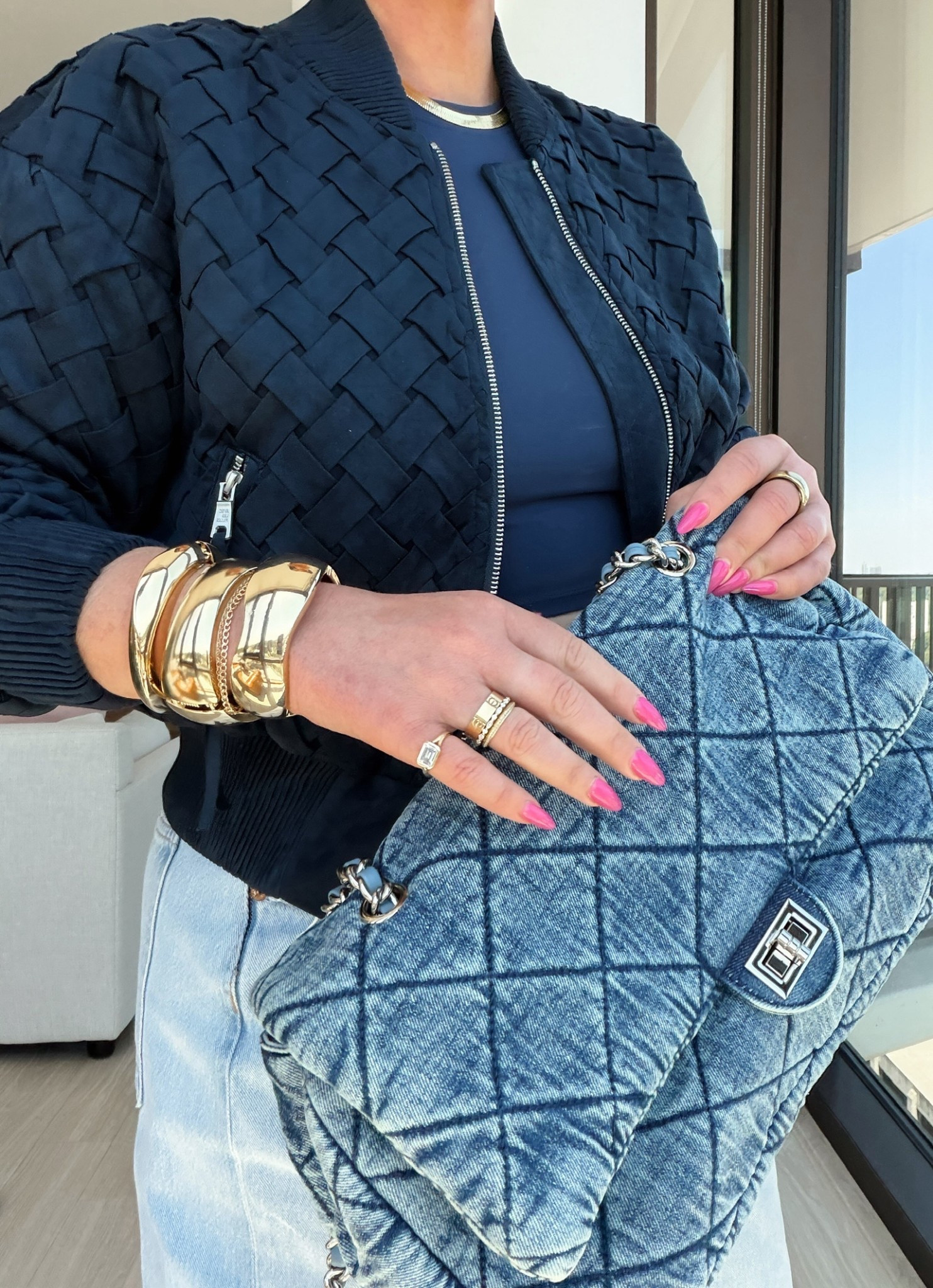 
I’ve started tapping into a jacket weather it’s a crop fit, a jacket this length or a longer blazer over a jumpsuit & really loving it.

It’s definitely not new but new for me to actually wear 😉


#LTKootd #LTKActive

#LTKdayinmylife #LTKootd #LTKSeasonal