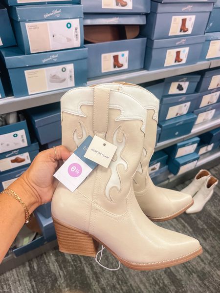 Latest Target finds!! These look for less booties are SO GOOD + affordable!!!! Run TTS. 

#targetfashion #targetstyle #targetfinds #fallstyle #fallfashion #fallbooties #cowboyboots

#LTKunder50 #LTKSeasonal #LTKstyletip