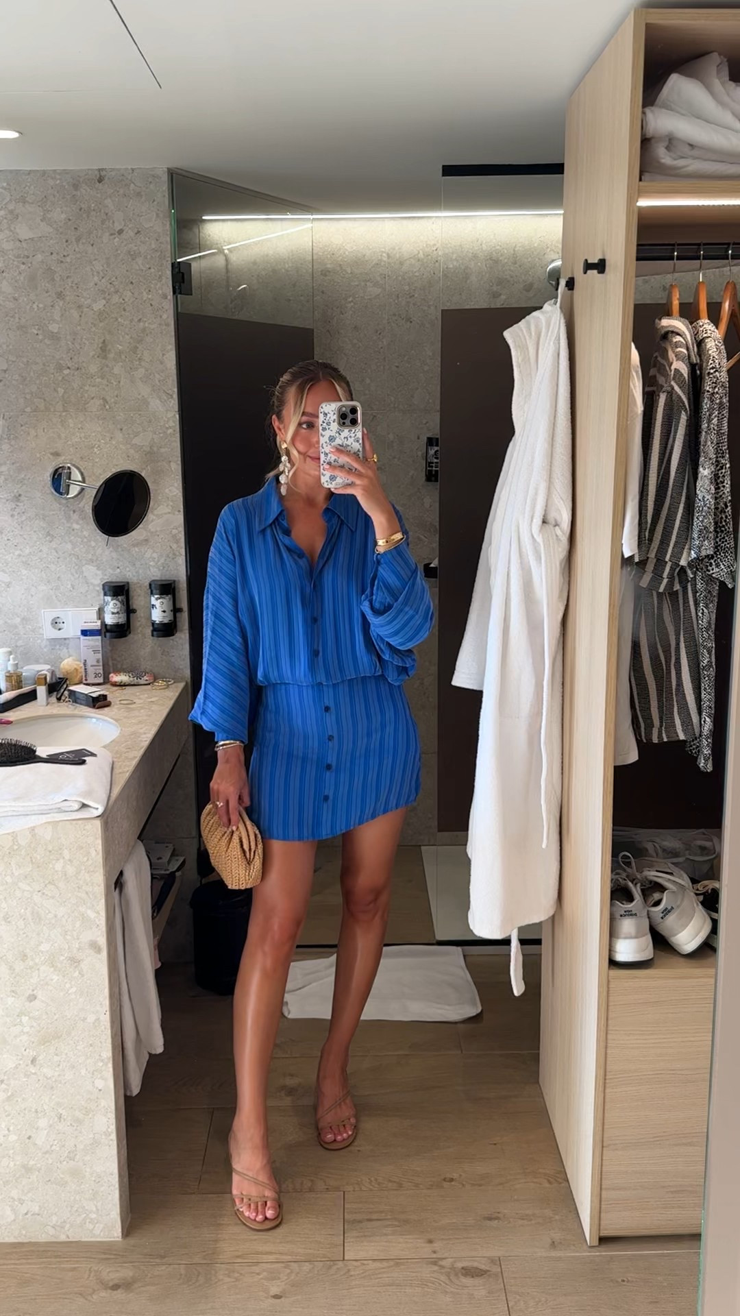 Holiday evening outfit 🌞