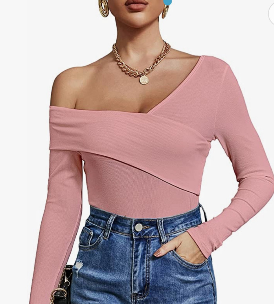 Cute spring top

#LTKunder50 #LTKstyletip