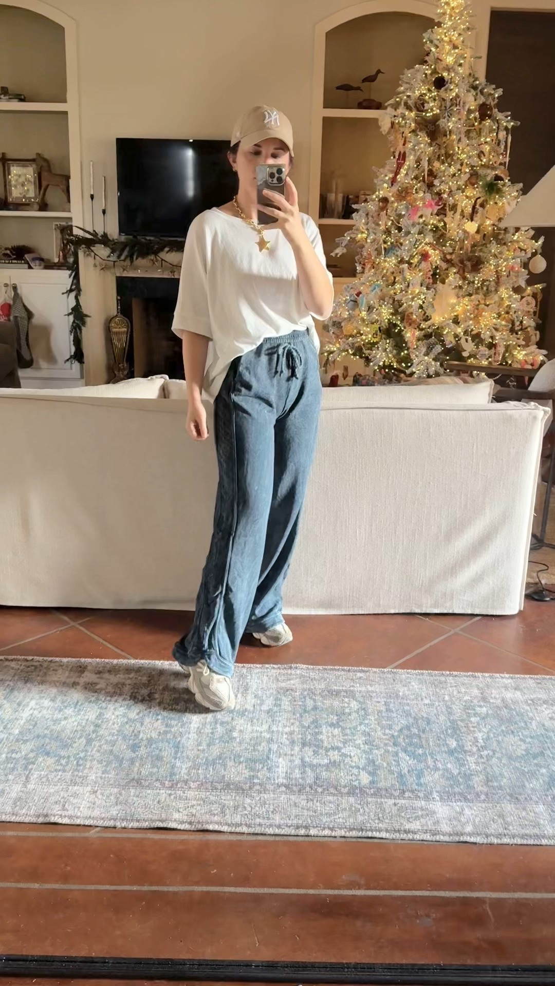 The most comfy every day lounge pants from @threebirdnest 
Use code ROUGEWITHLOVE20 to save

#LTKootd #LTKActive #LTKmomlife