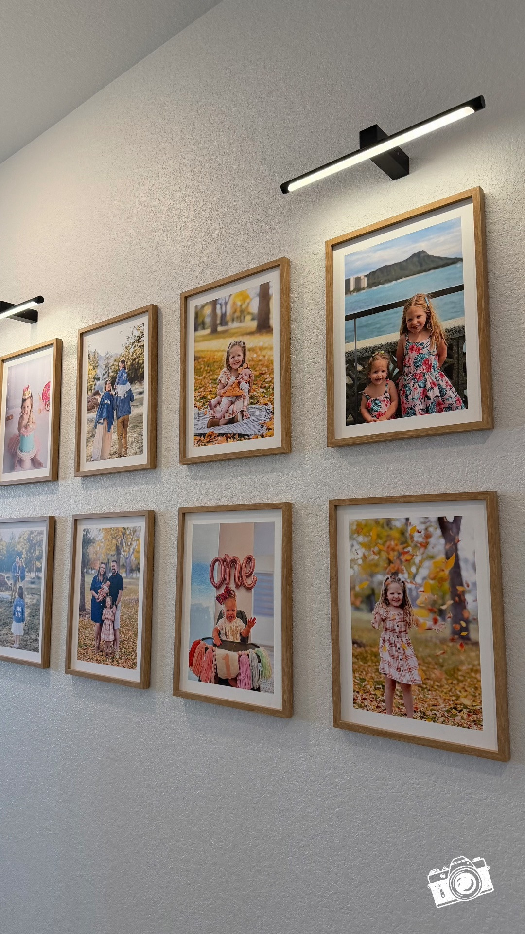 Gallery Wall Lights, gallery wall picture frames, gallery wall ideas, rechargeable gallery lighting

#LTKHome #LTKstorytime #LTKdayinmylife