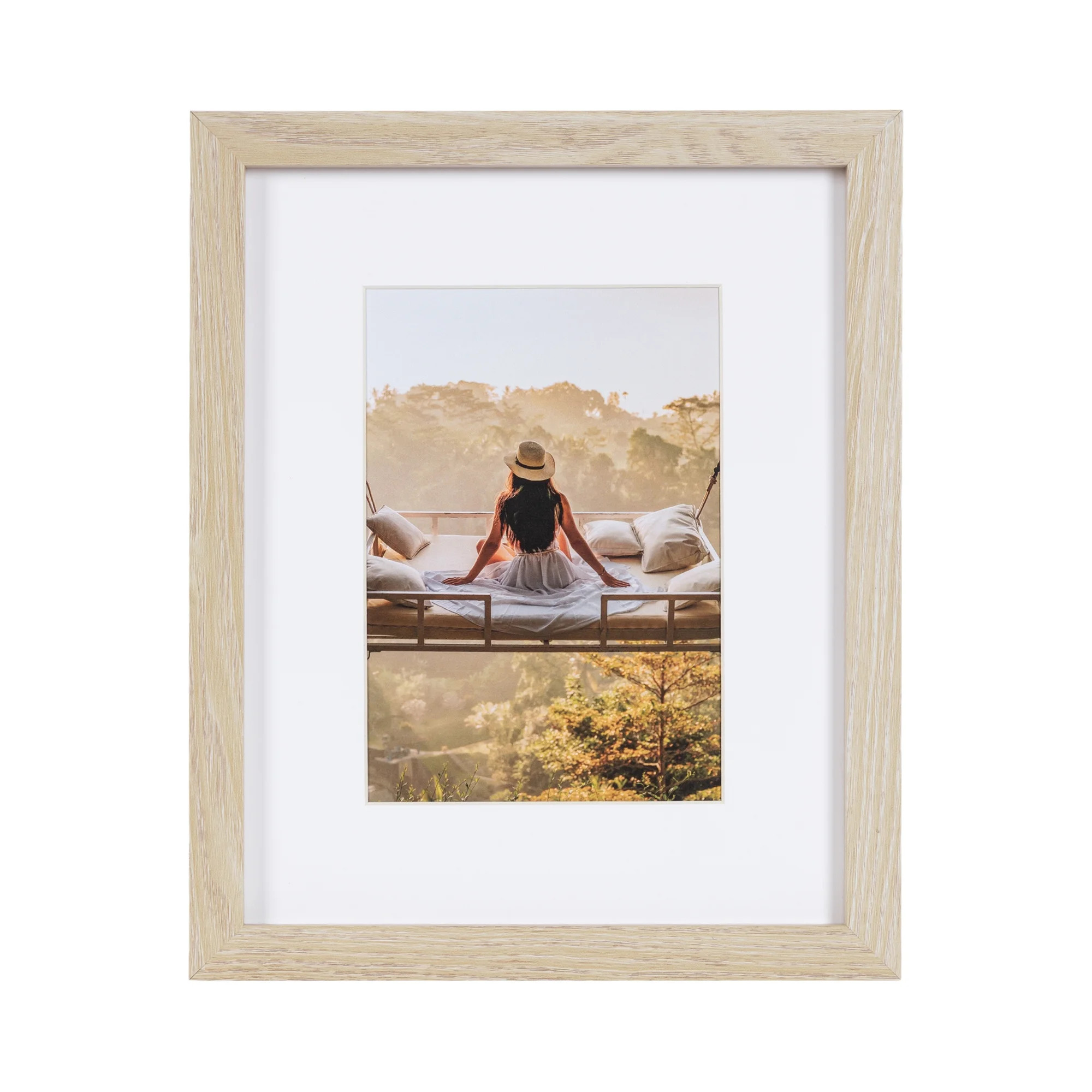 hometrends 8x10Matted to 5x7 Gallery Natural Picture Frame, Classic Picture Frame | Walmart (CA)