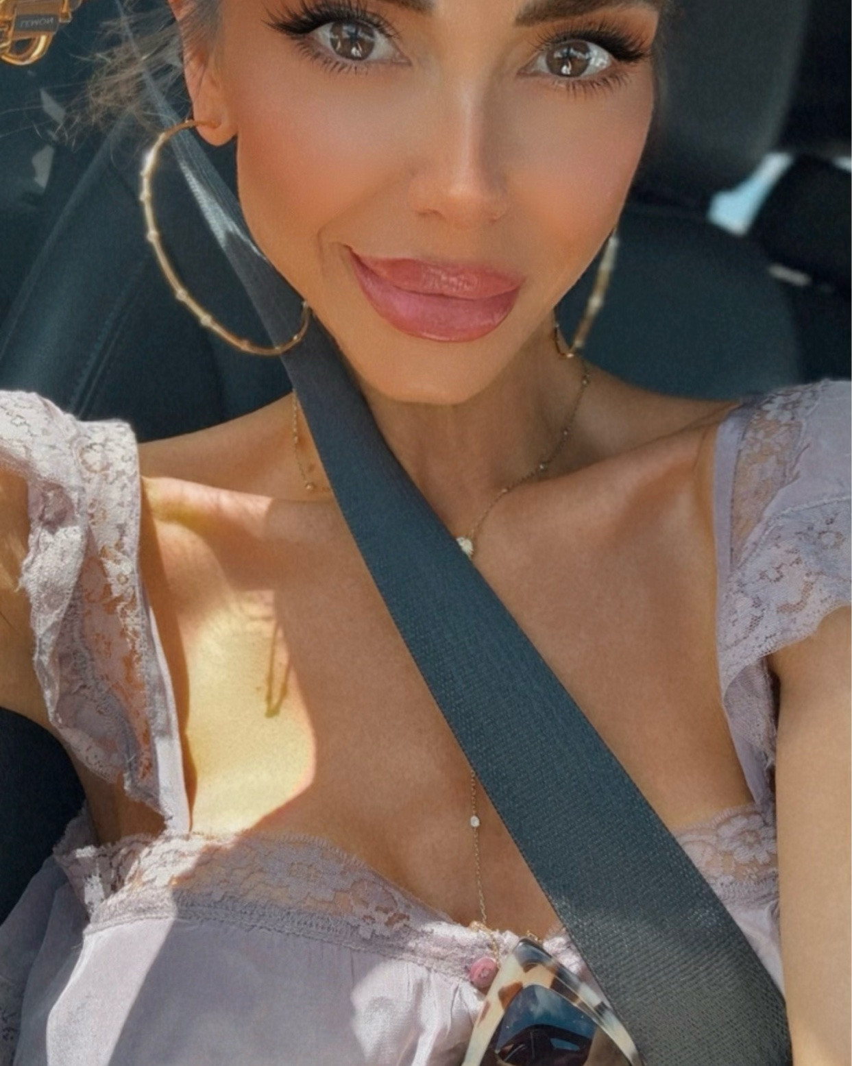 I wore the sweetest little top today 🥰

#LTKmomlife #LTKootd #LTKOver40
