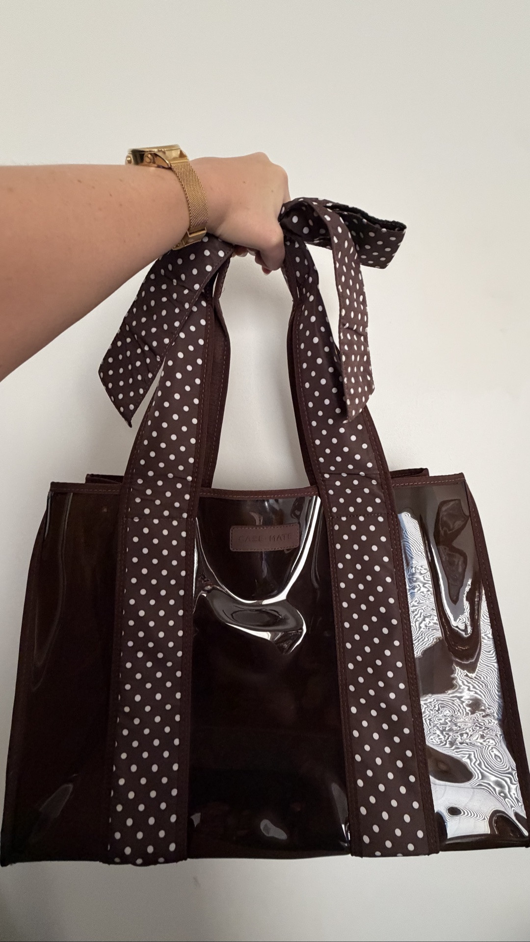 Packing the most adorable jelly tote for a fun fall day with all the essentials! 🍂 

#ad @case mate #casemate

#LTKootd #LTKSeasonal #LTKTravel